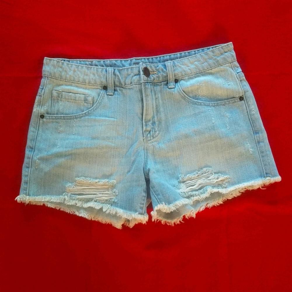 Bdg BDG Mid Rise Freja Vintage Fit Jean Shorts Size 26 Size 26" / US 2 / IT 38 - 1 Thumbnail