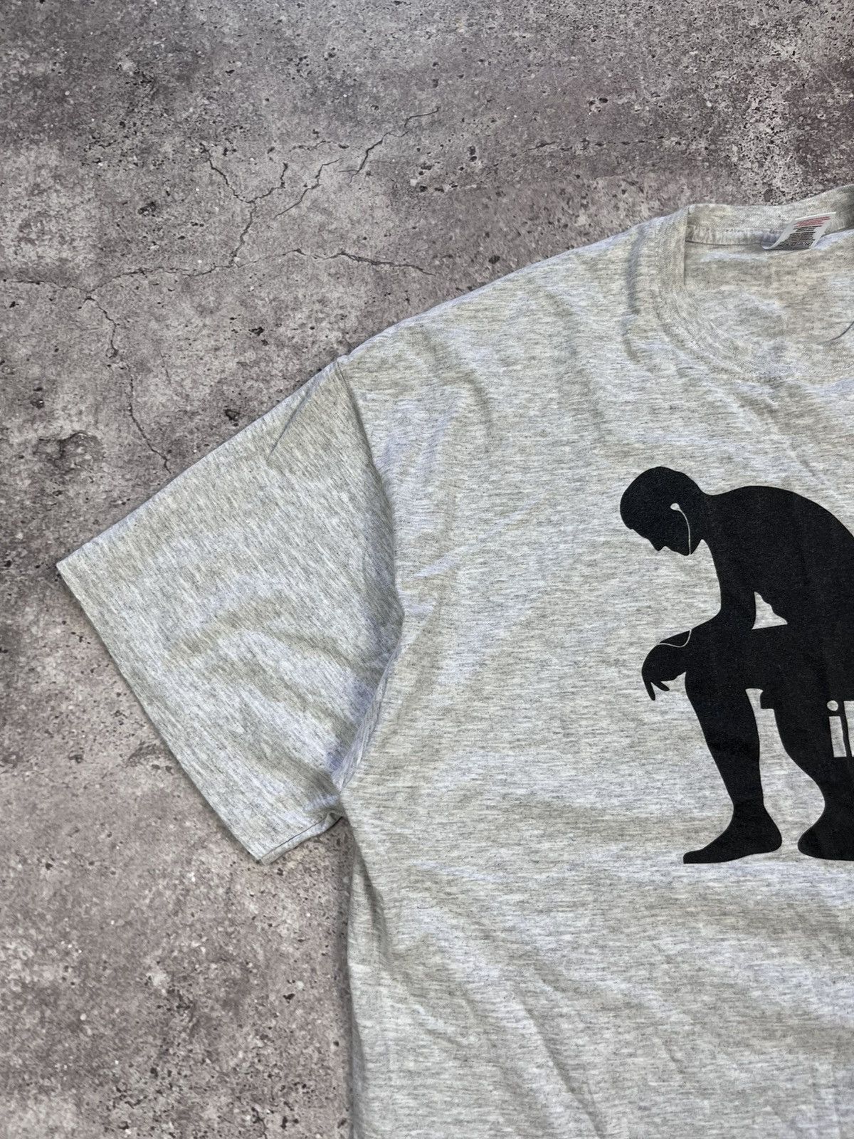 Band Tees Vintage Y2K IPOOD LOGO PORNO DIRTY HUMOR Y2K SIZE XL MENS Size US XL / EU 56 / 4 - 4 Thumbnail
