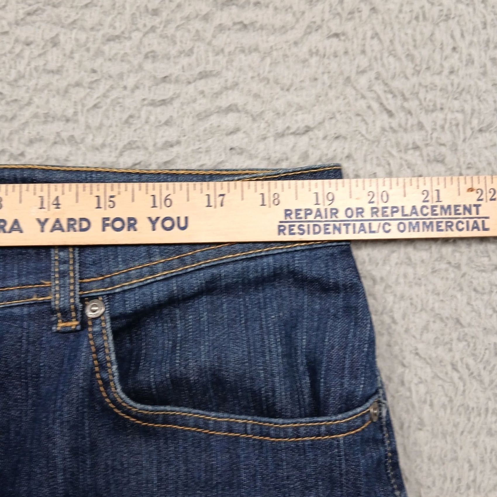 Gloria Vanderbilt VINTAGE no (skip) Size 40" / US 18 - 4 Thumbnail
