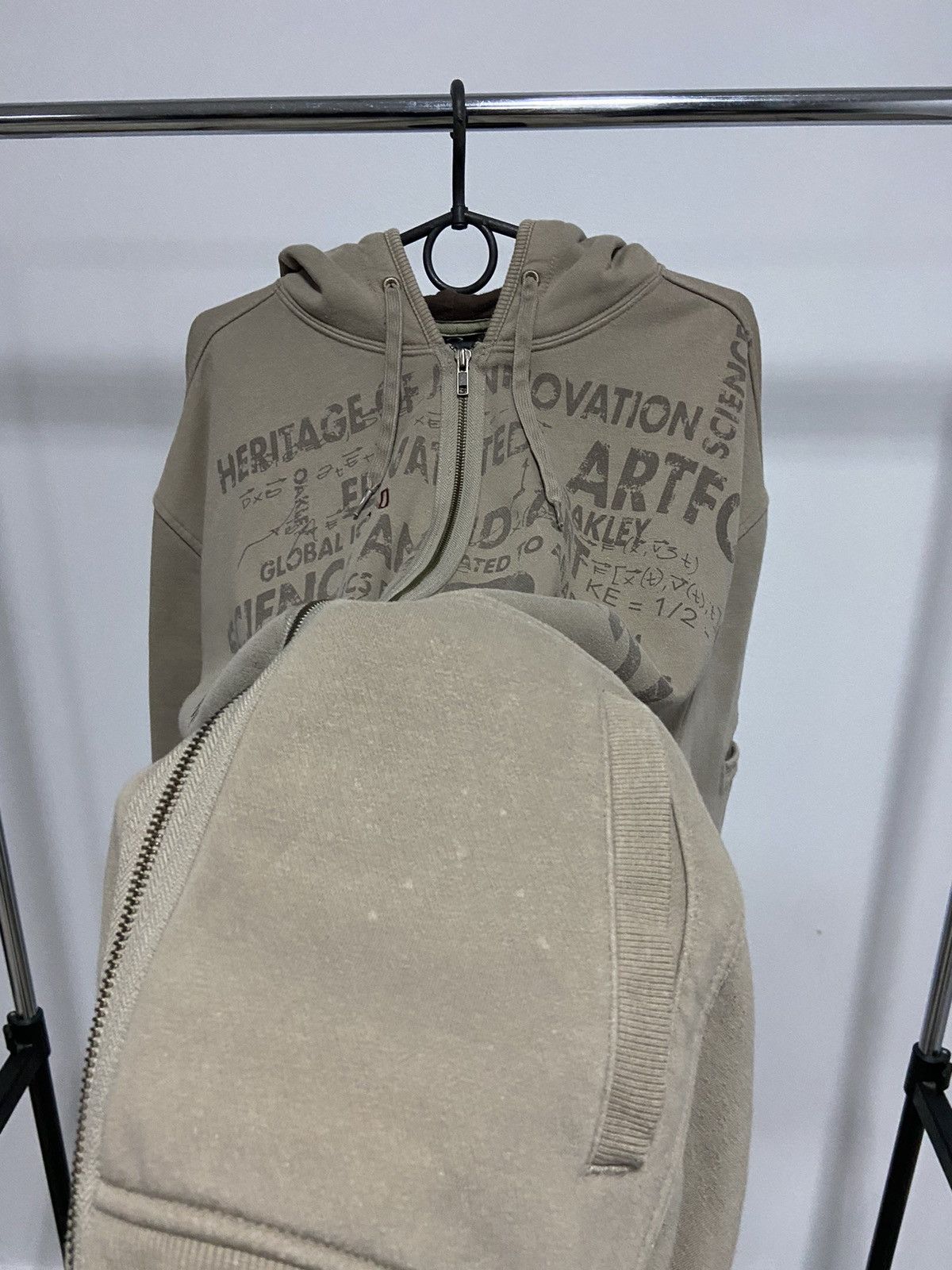 Oakley × Vintage Oakley Vintage zip Hoodie big Logo skate Size US XL / EU 56 / 4 - 7 Thumbnail
