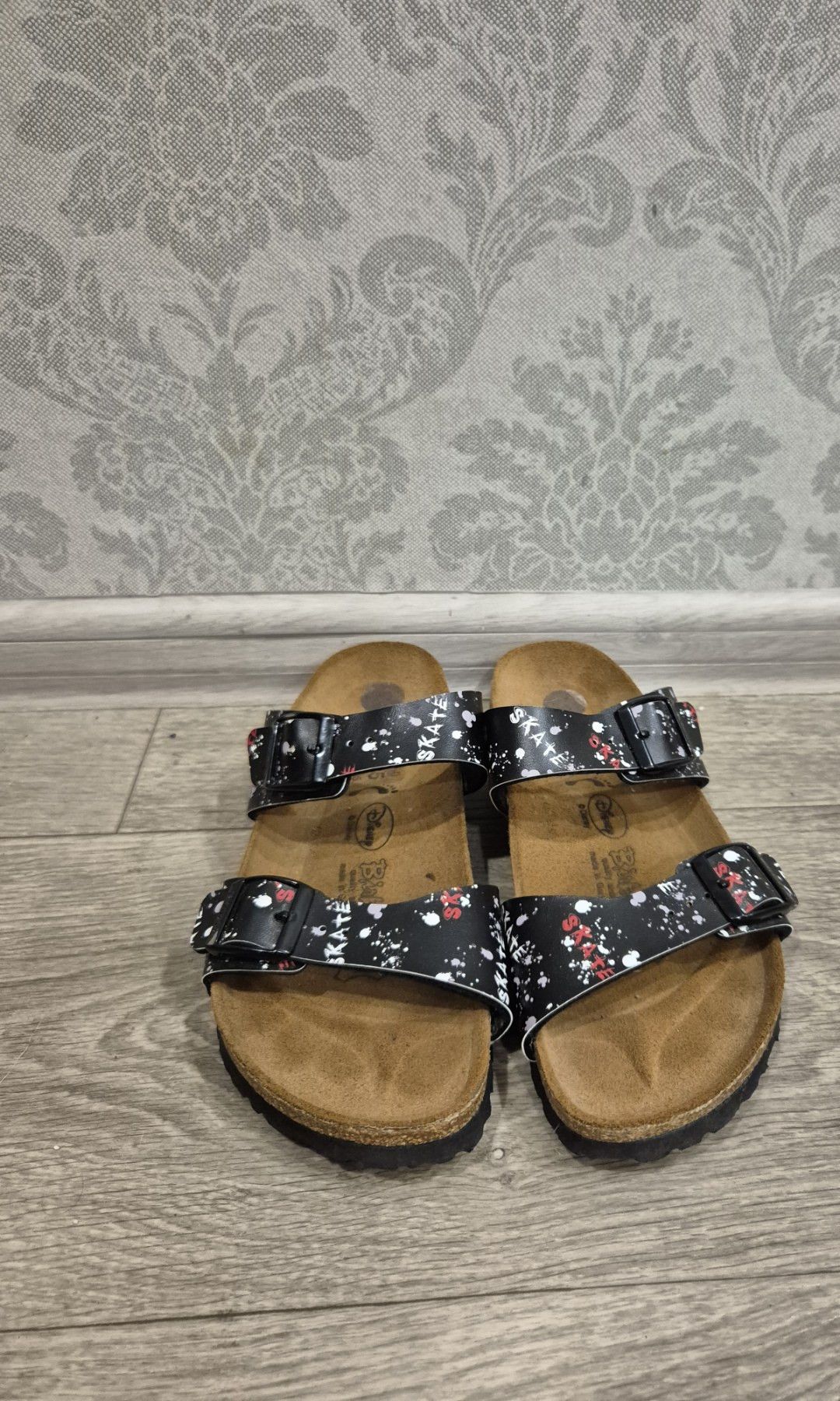 Birkenstock Birkenstock Tofino Mickey BIRKI'S DISNEY Sandals Size US 7 / IT 37 - 2 Thumbnail