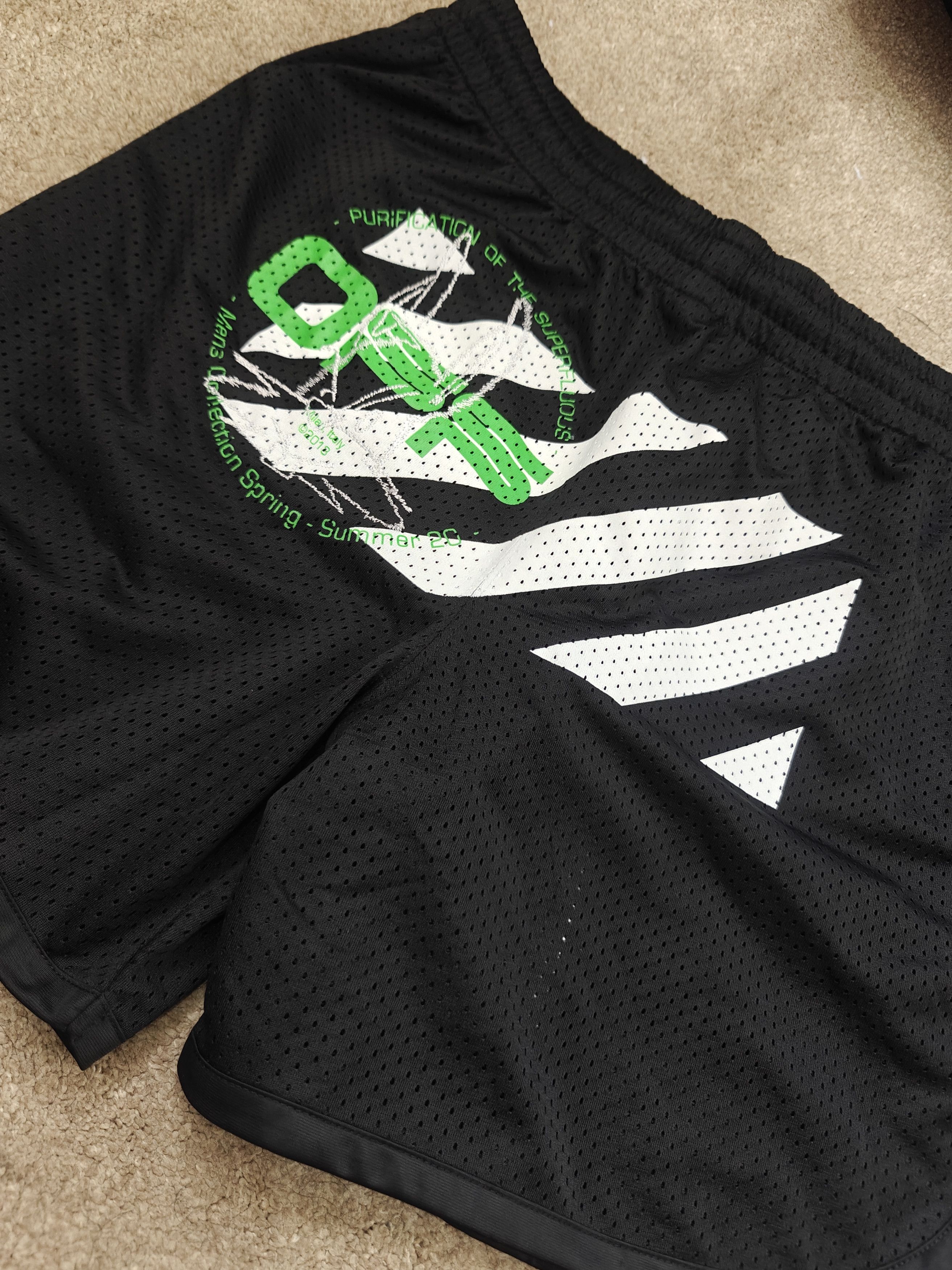Off-White Off-White Harry the Bunny Basketball Shorts Size US 34 / EU 50 - 2 Thumbnail