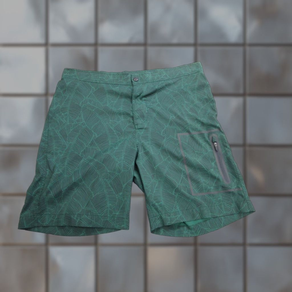 Vintage Mack Weldon Shorts Mens 35/36 Green Leaf Print Stretch Zip Pocket Swim Trunks Size US 36 / EU 52 - 1 Thumbnail