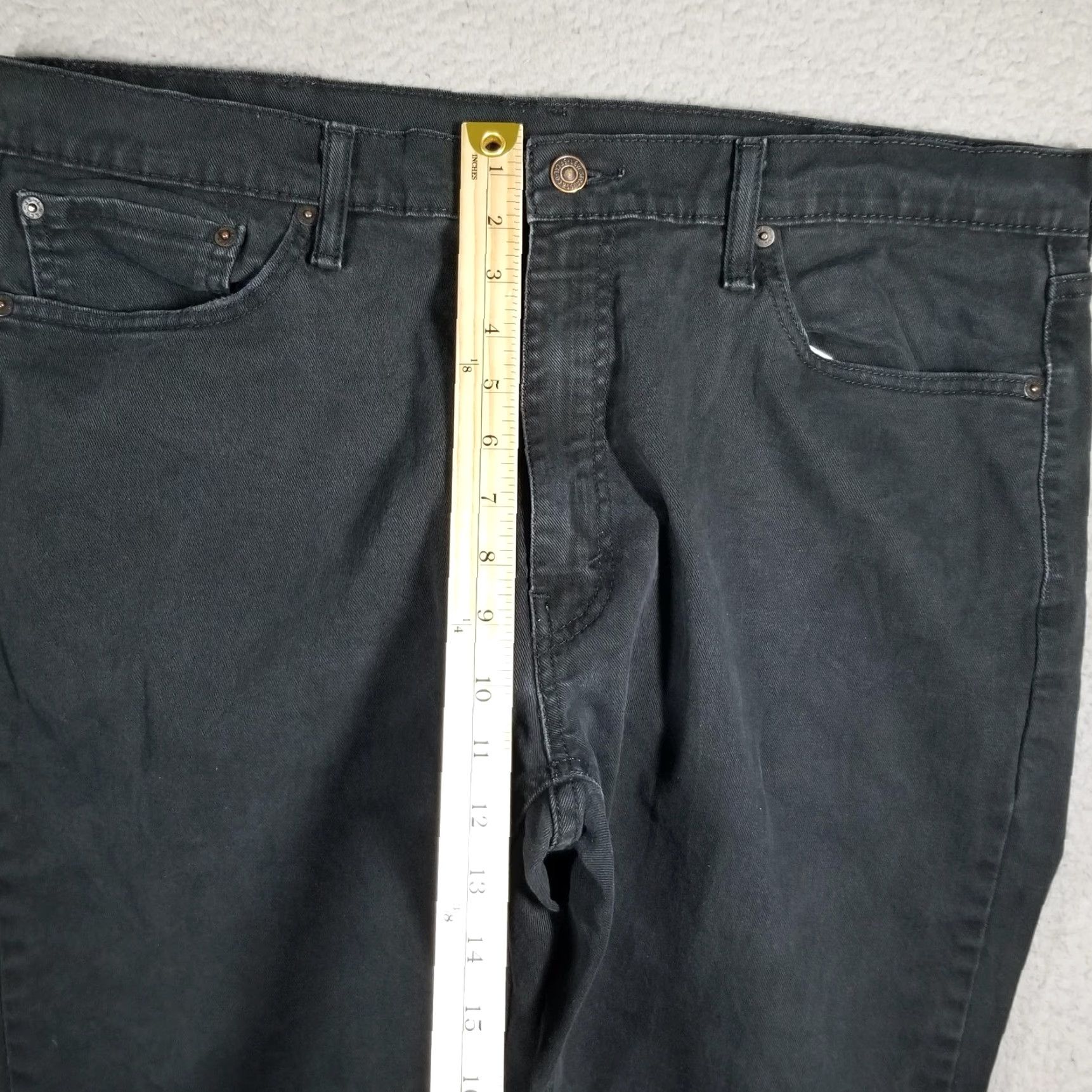 Levi's Levi's Jeans Mens 38x30 Black Charcoal Denim Straight Waist 38 Inseam 30 Regular Pockets Logo Nicaragua Vintage? No. Size US 38 / EU 54 - 6 Thumbnail