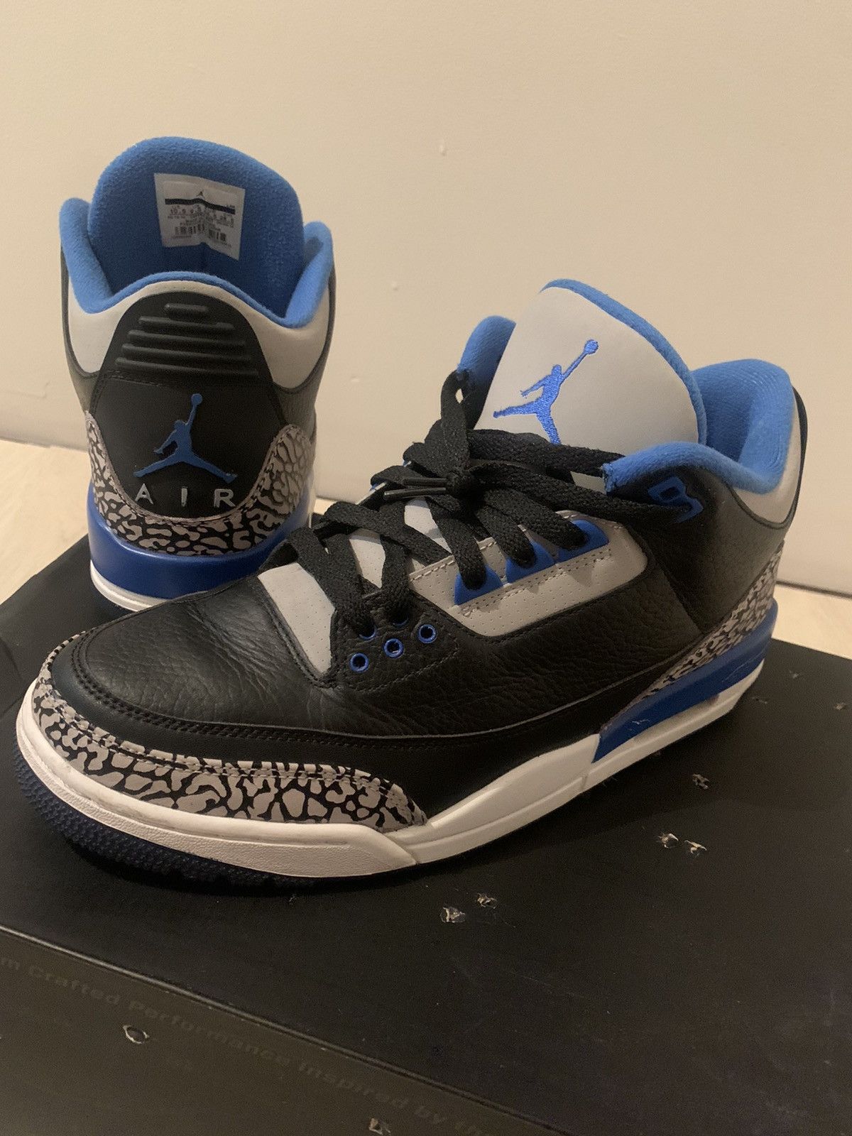 retro blue jordan 3
