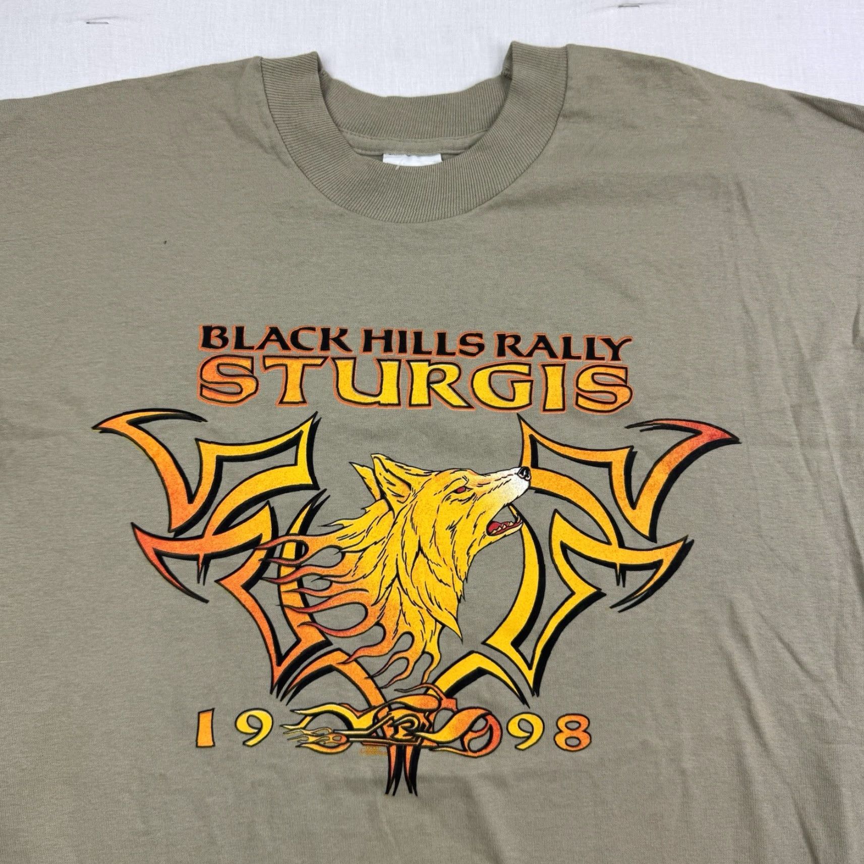 Vintage VINTAGE Sturgis T Shirt Adult XL Tan Black Hills Biker Rally 1998 90s Motorcycle Mens Size US XL / EU 56 / 4 - 2 Thumbnail