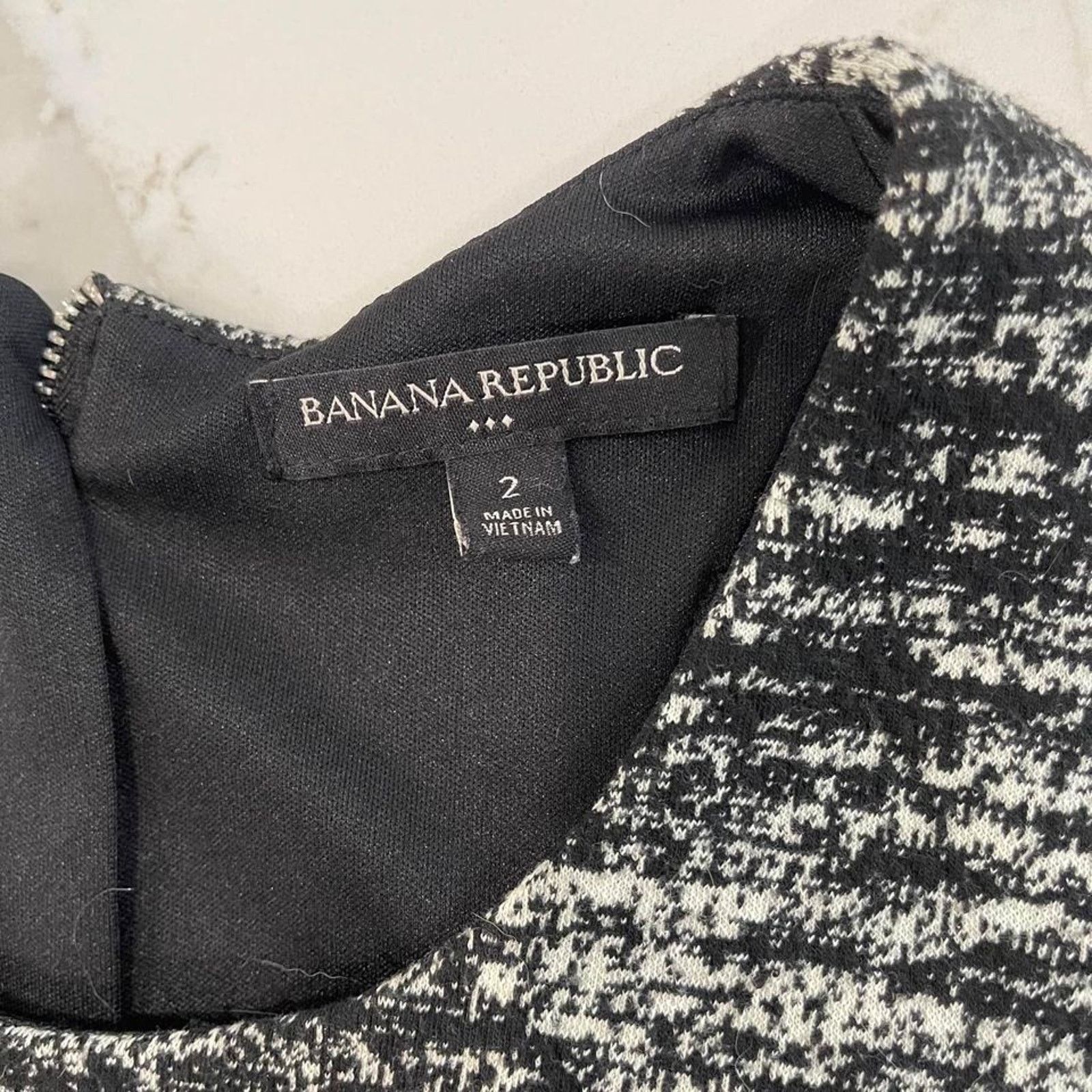 Banana Republic Banana Republic Fit and Flare Sleeveless Knit Dress Womens 2 Size XS / US 0-2 / IT 36-38 - 4 Thumbnail