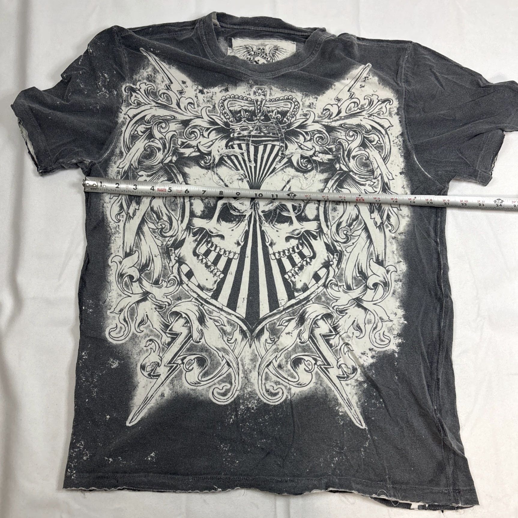 Etro VINTAGE XG T Shirt Men’s XL Gray Retro Y2K Skull Graphic Distressed Faded Size US XL / EU 56 / 4 - 4 Thumbnail