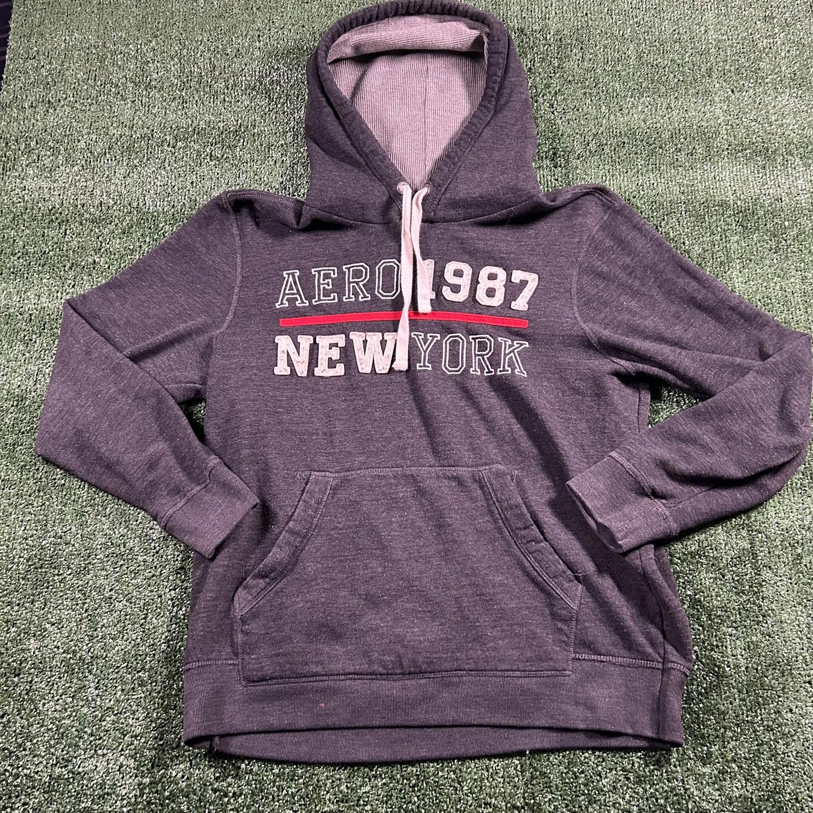 Aeropostale Aeropostale Men's gray Hoodie with New York Print. XL Size US XL / EU 56 / 4 - 1 Thumbnail