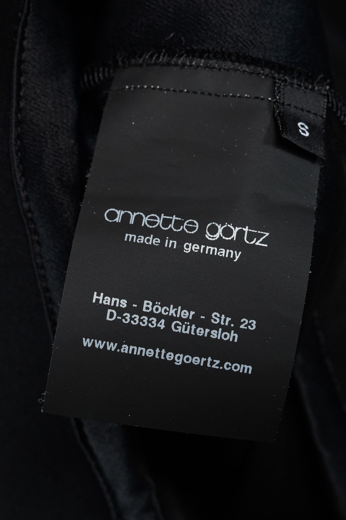 Annette Gortz Annette Gortz 2018 Sofia Black Shift Dress Size S / US 4 / IT 40 - 9 Thumbnail