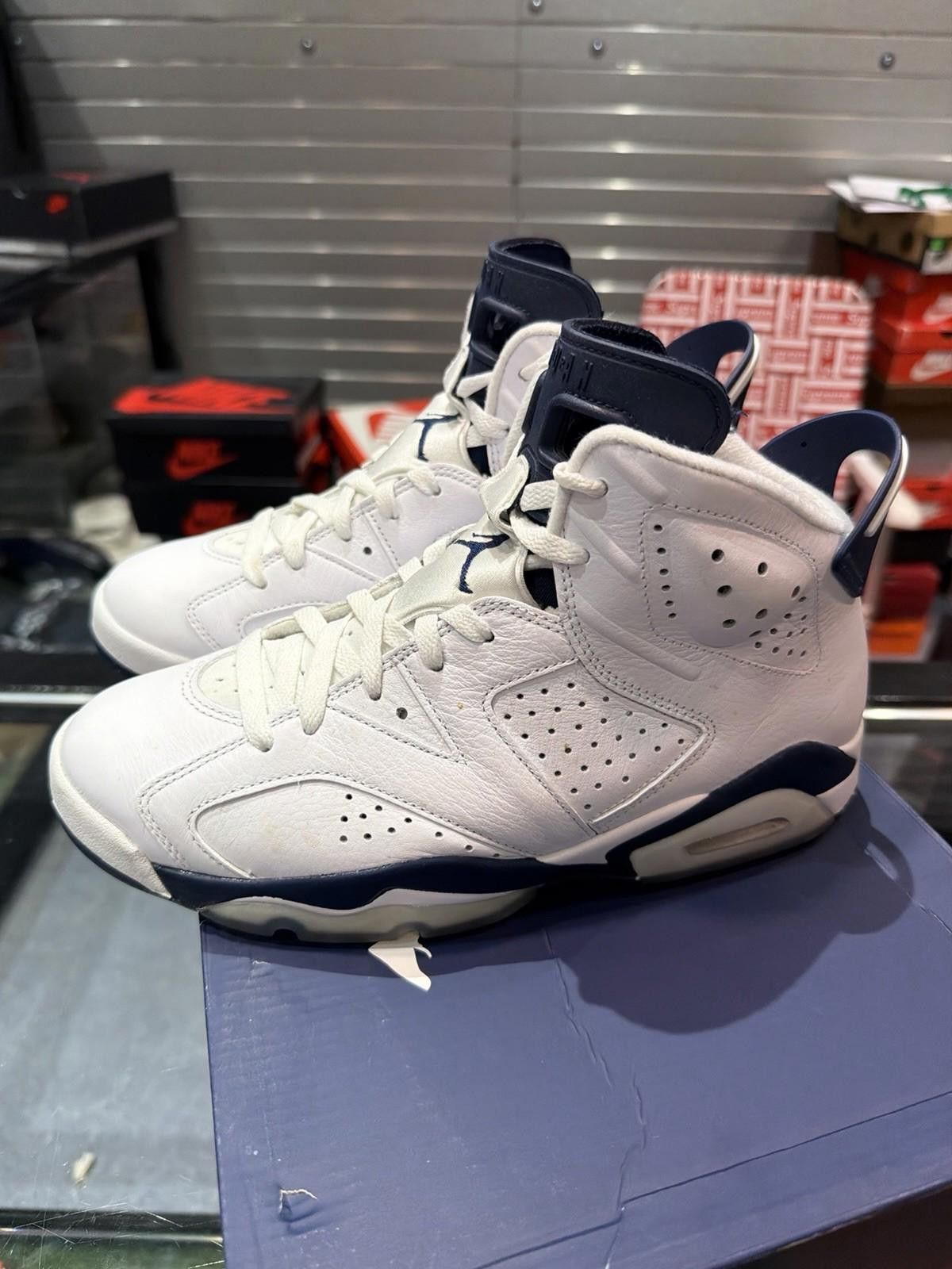 Jordan Brand Air Jordan 6 Midnight Navy Retro Size 9 Mens White Sneakers Size US 9 / EU 42 - 8 Thumbnail
