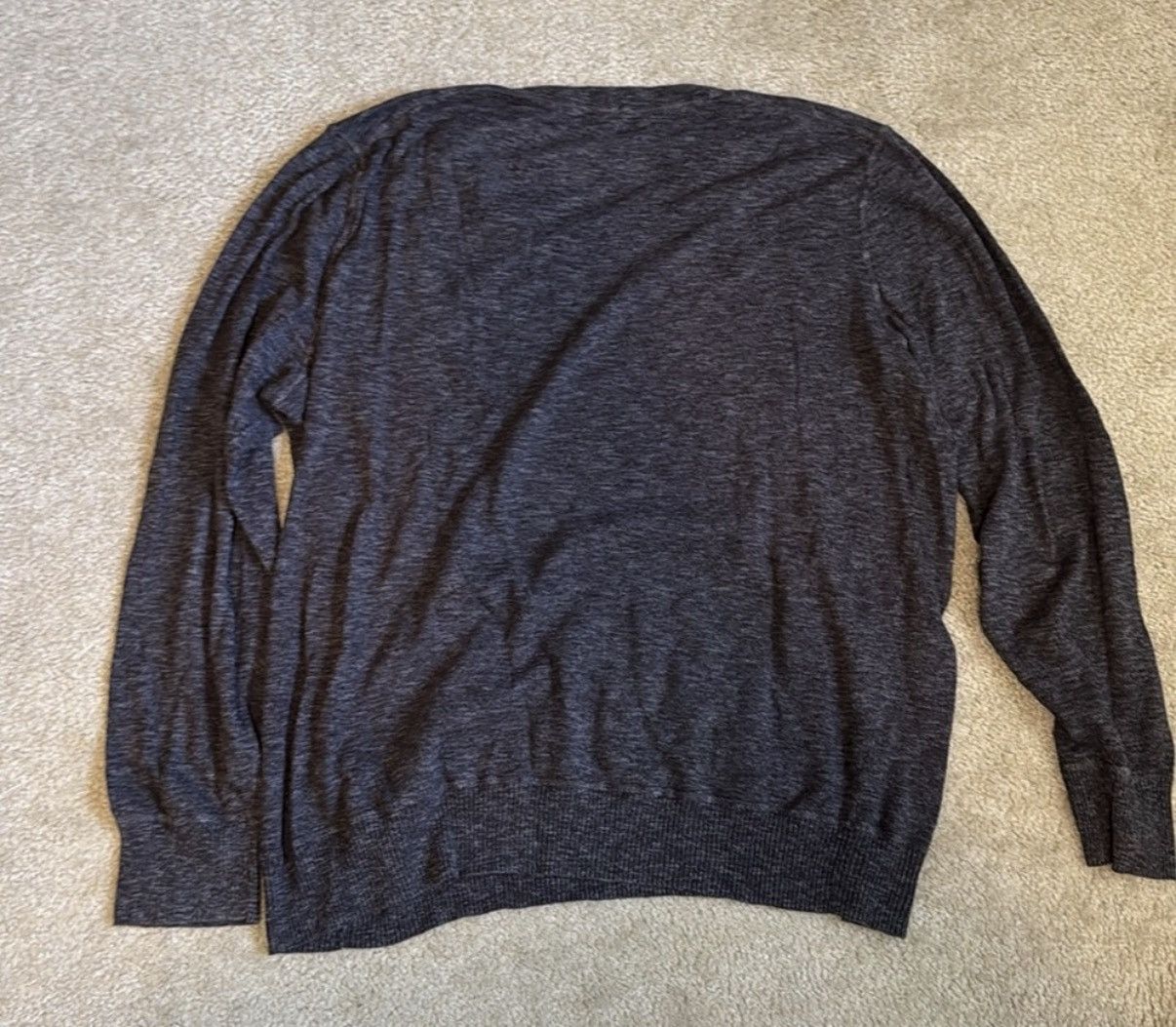 American Eagle Outfitters American Eagle V-neck Sweater Charcoal Gray Size XXL Size US XXL / EU 58 / 5 - 5 Thumbnail