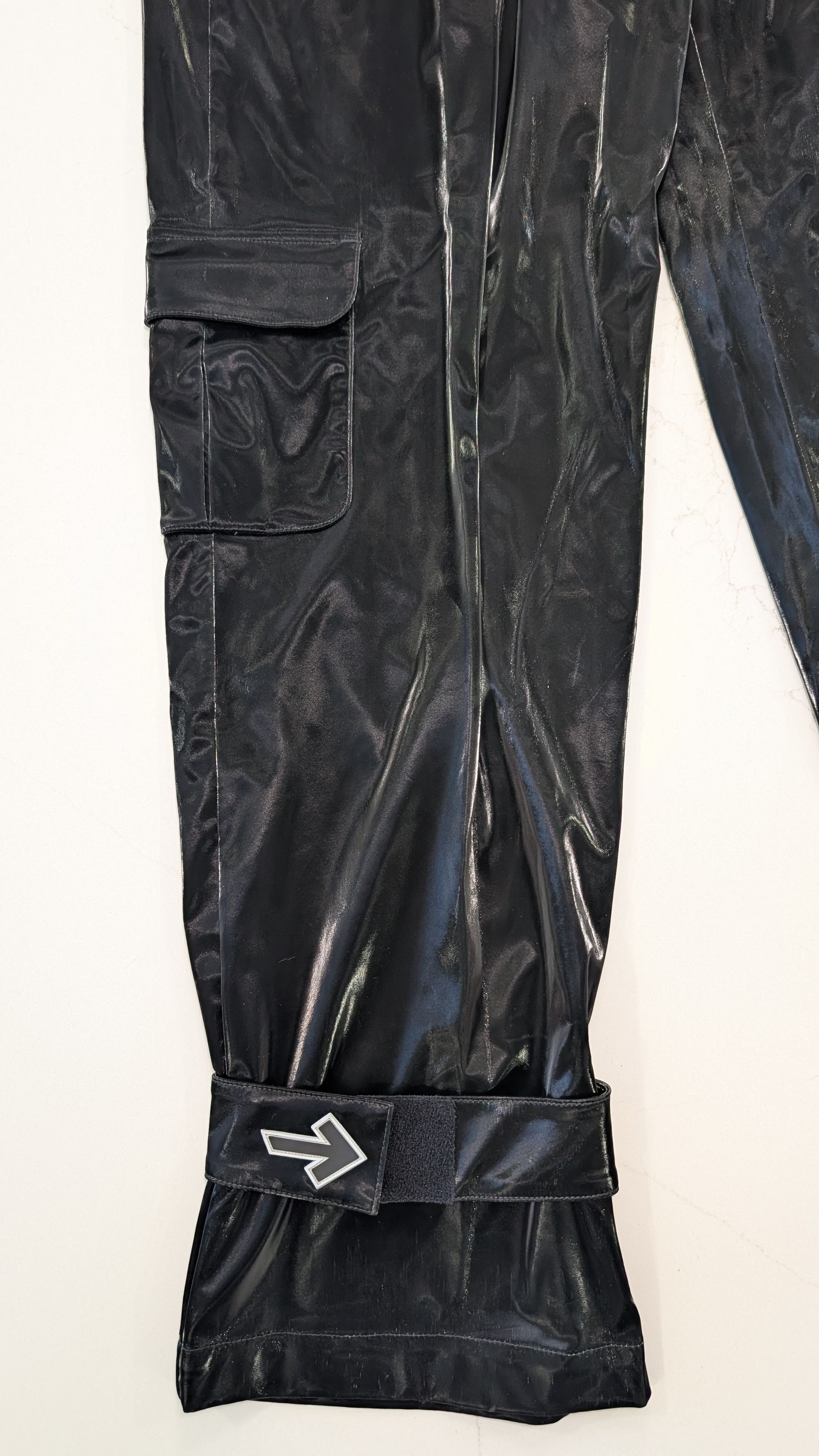 Off-White Off-White Virgil Abloh Slick Shine Cargo Joggers Black IT 44 Size US 30 / EU 46 - 3 Thumbnail