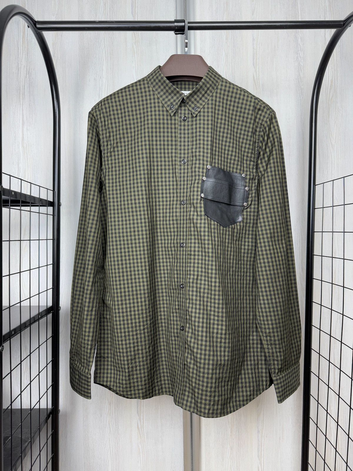 Givenchy Givenchy green checkered leather trim contemporary fit shirt Size US L / EU 52-54 / 3 - 1 Thumbnail