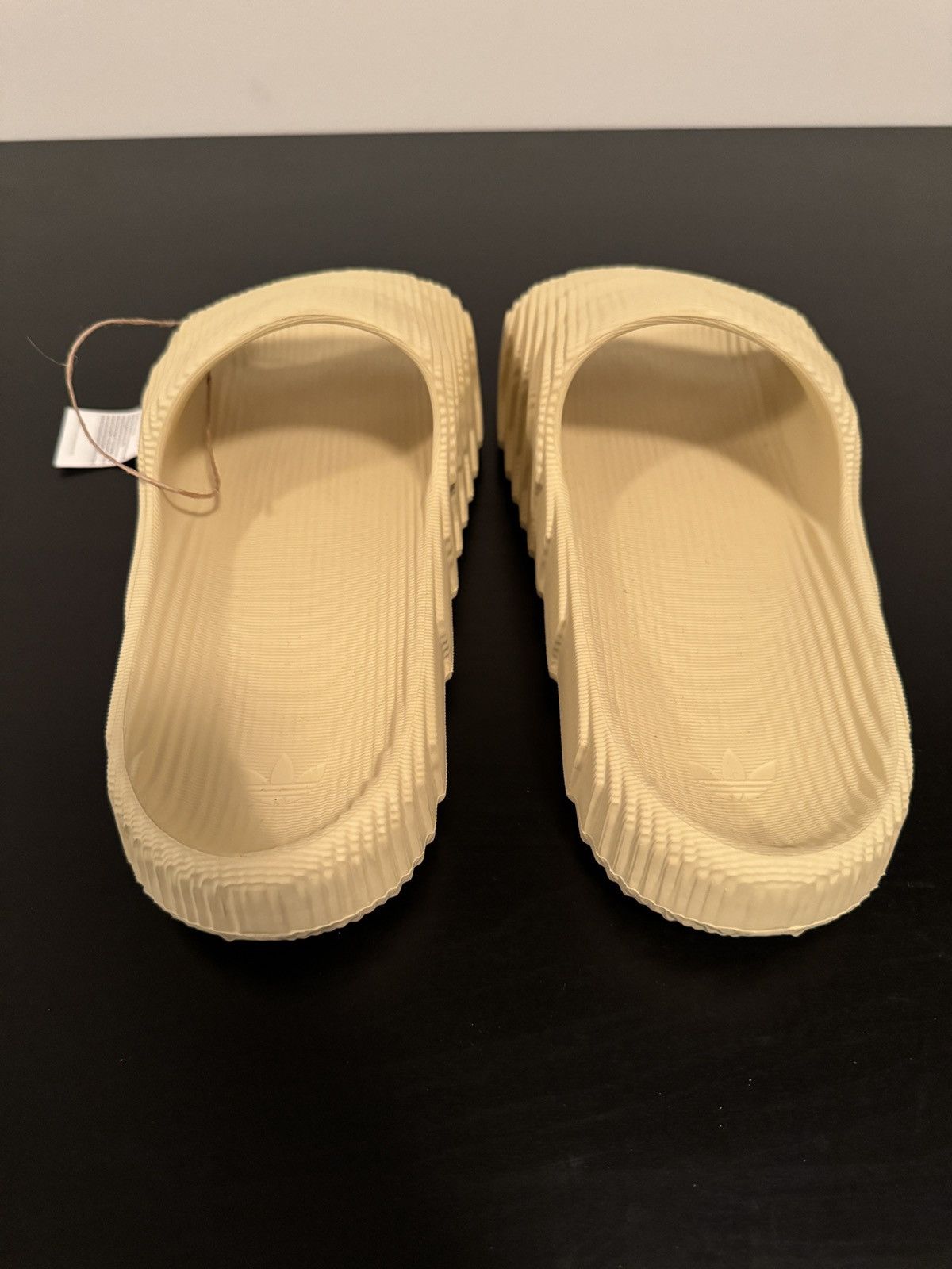 Adidas ADIDAS ADILETTE 22 SLIDES ST DESERT SAND Size US 9 / EU 42 - 4 Thumbnail