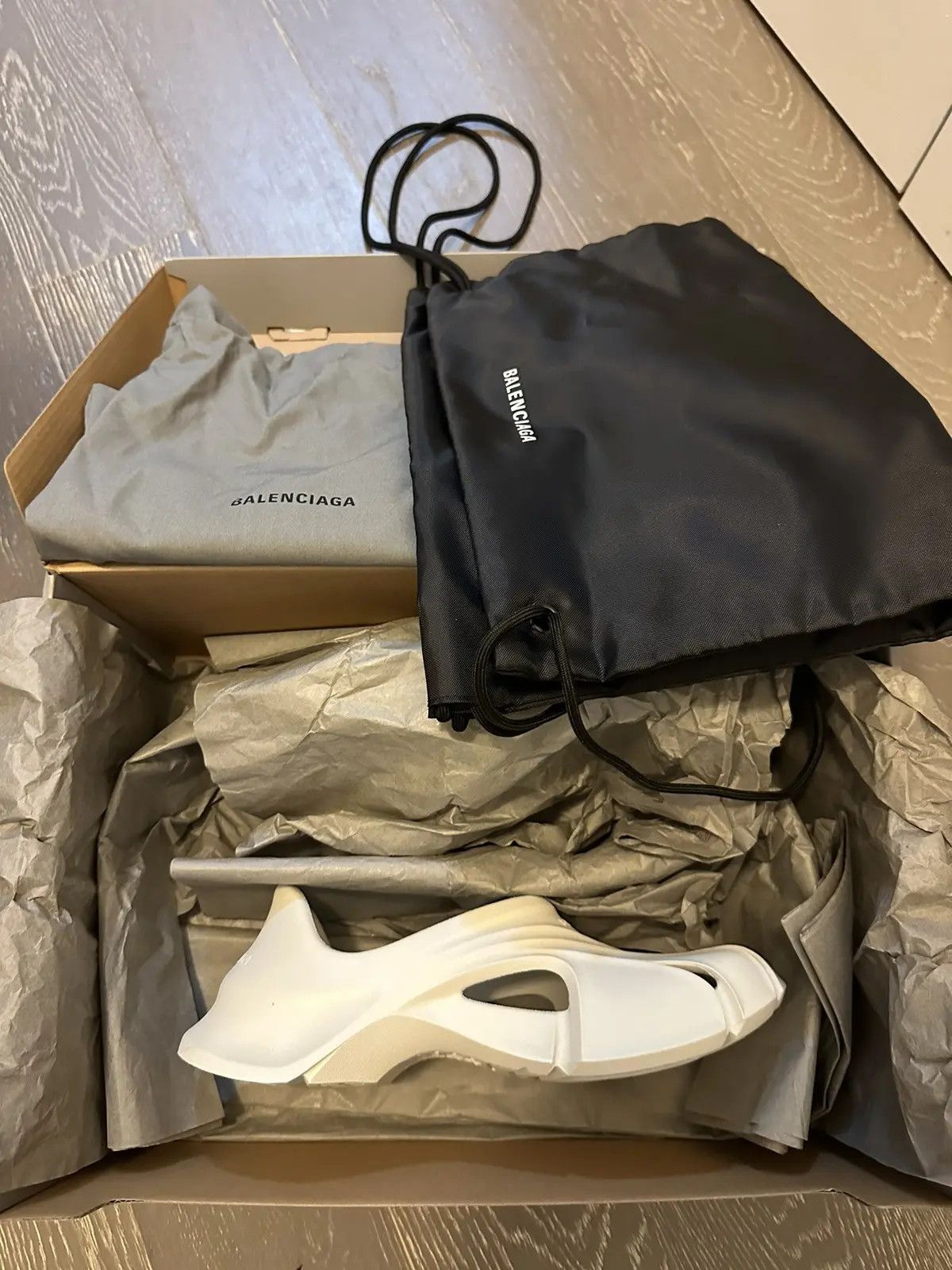 Balenciaga Balenciaga pool shoes size 10 Size US 10.5 / EU 43-44 - 1 Thumbnail