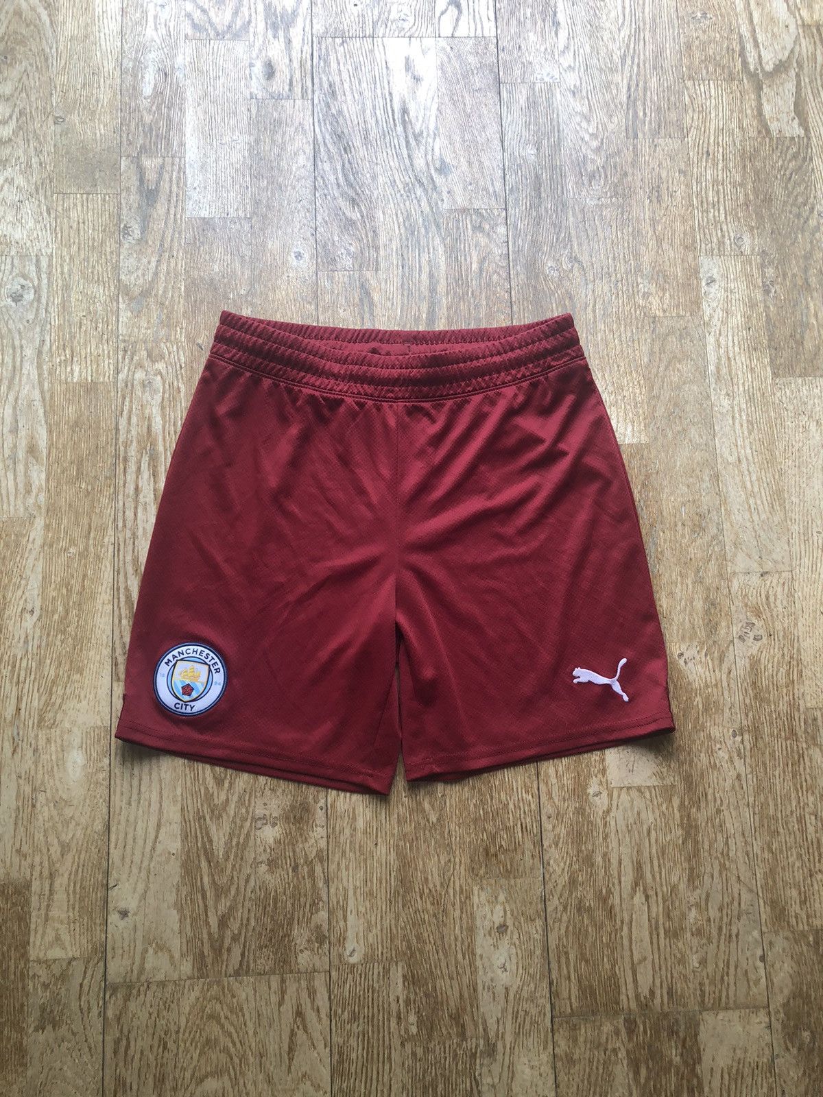 Puma × Vintage PUMA MANCHESTER CITY VINTAGE SOCCER FOOTBALL SHORTS Size US 29 - 1 Thumbnail