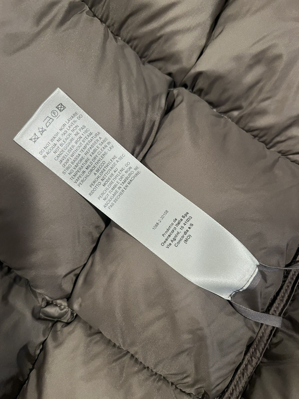 Rick Owens Rick Owens oversized puffer jacket. 46/10/XL. $2800 Size US XL / EU 56 / 4 - 9 Thumbnail