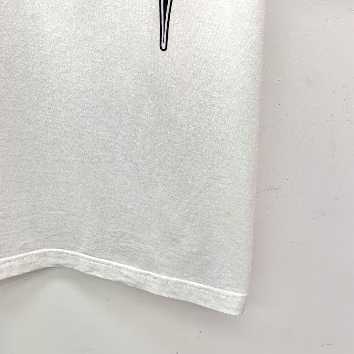 Burberry Burberry White Logo Letter Print Cotton Short Sleeve T-Shirt Size US XL / EU 56 / 4 - 4 Thumbnail