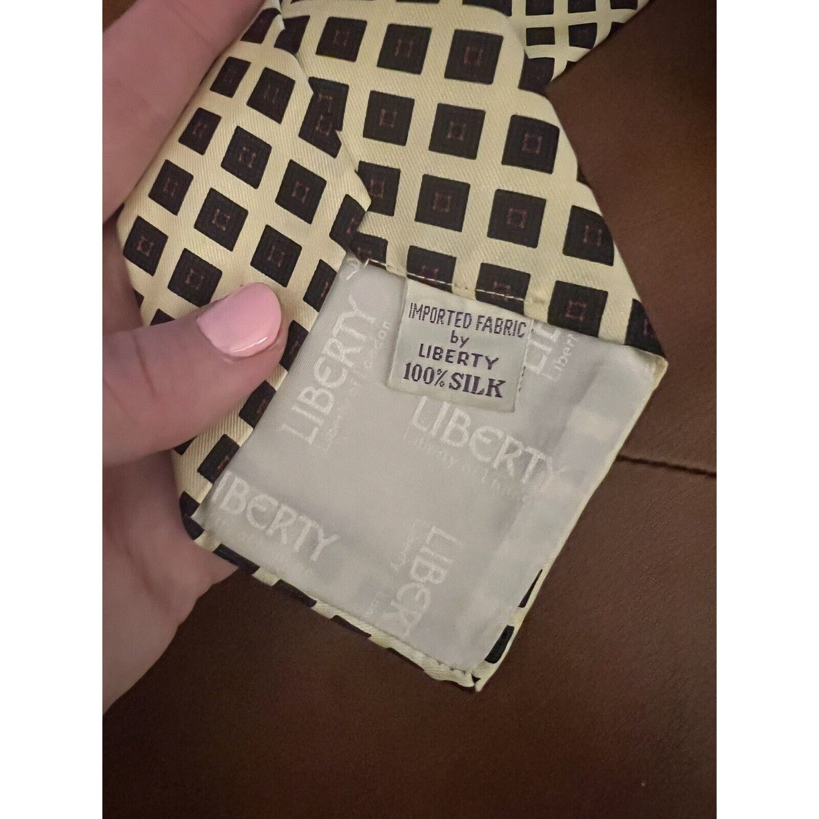 Liberty London Liberty Of London Beige Geo Dot Print Neck Tie Silk Size ONE SIZE - 2 Thumbnail