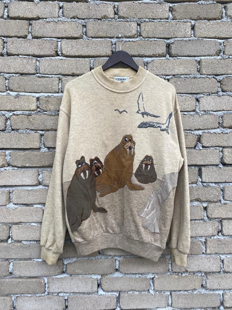 Iceberg Iceberg Walrus Overprint Sweatshirt Size US M / EU 48-50 / 2 - 4 Thumbnail