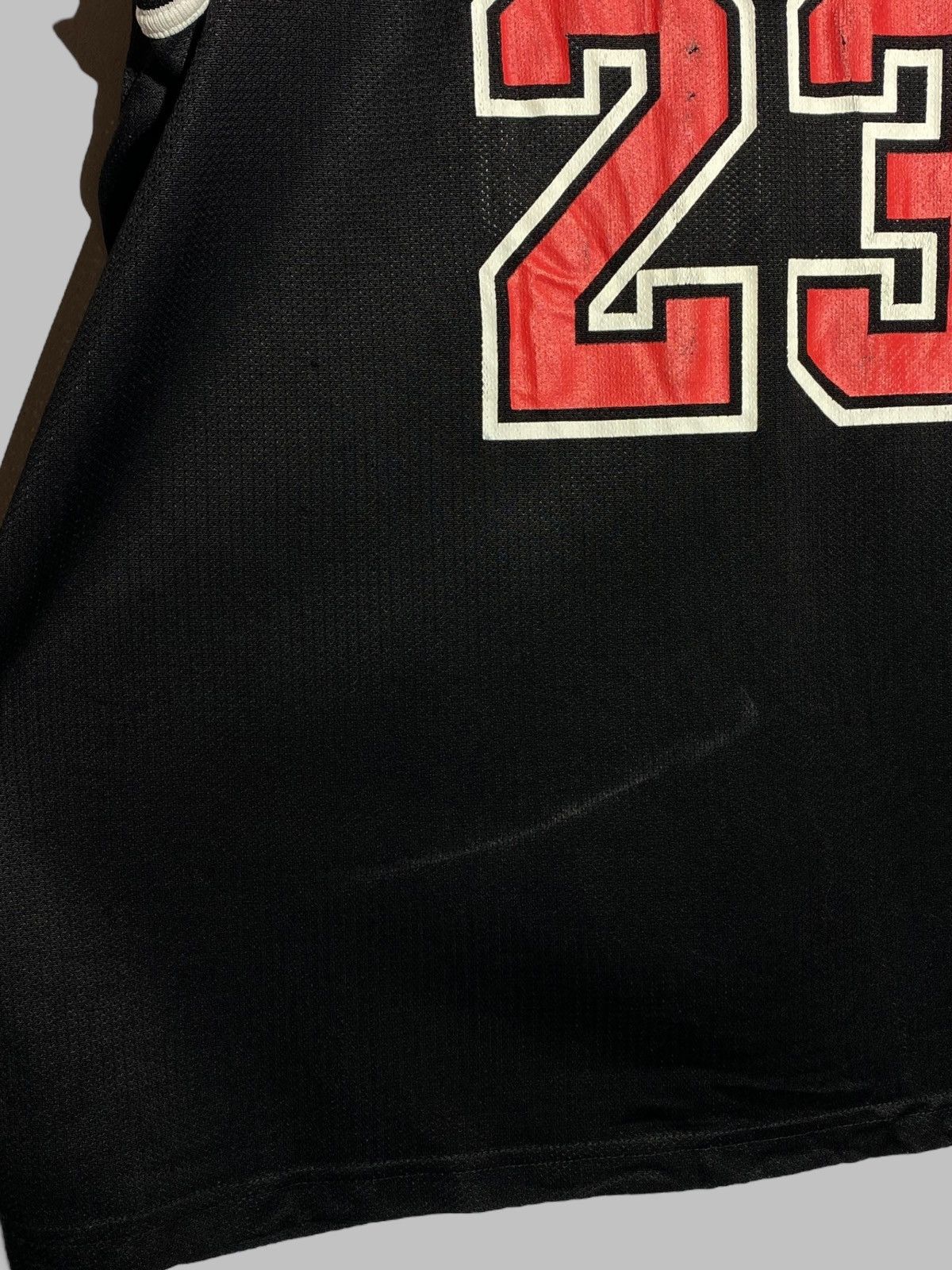 Champion Vintage 90s Champion NBA #23 Jordan Chicago Bulls Jersey USA Size US XXL / EU 58 / 5 - 12 Thumbnail