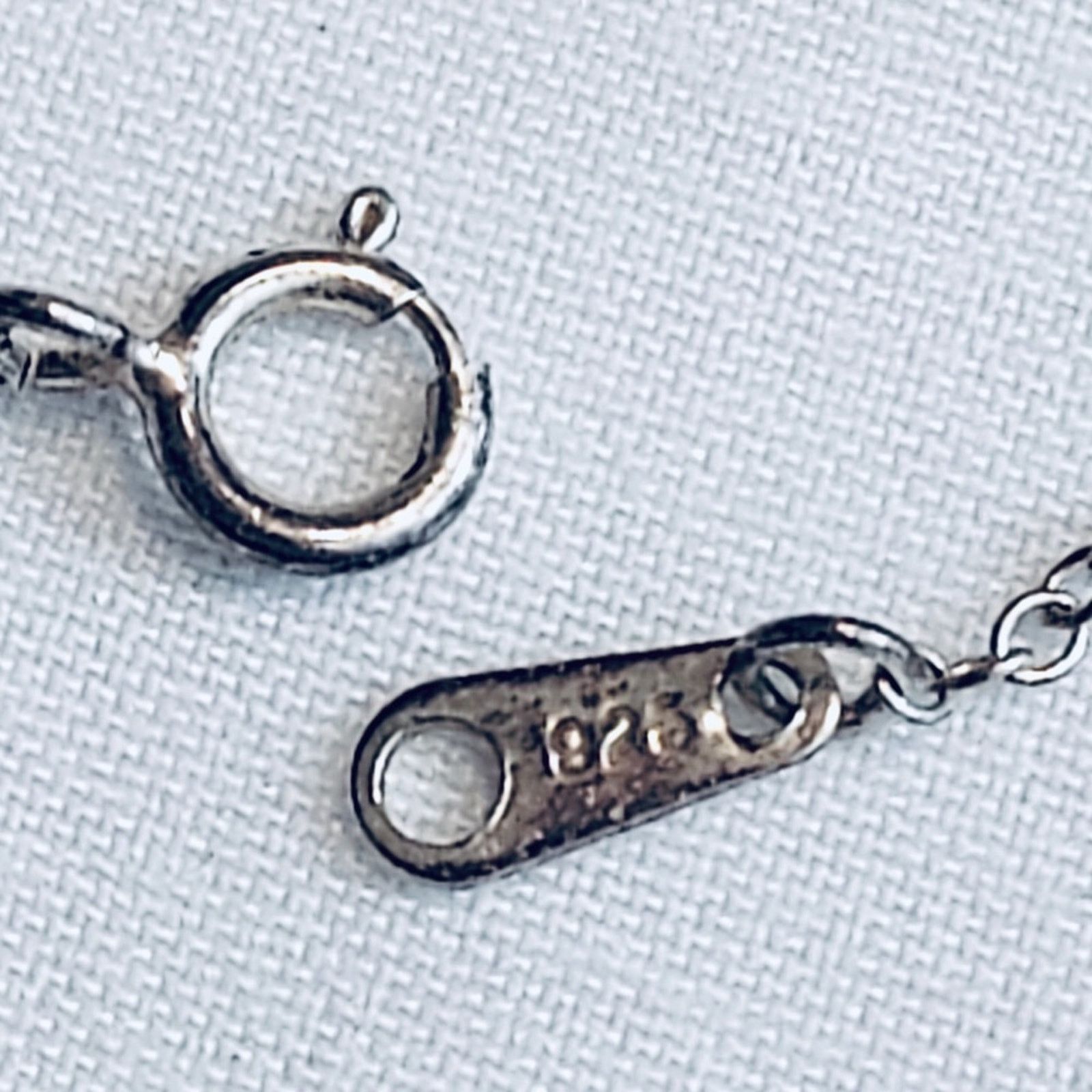 Other 925 Sterling Silver Minimalistic Triangle Charm Necklace Size ONE SIZE - 4 Thumbnail