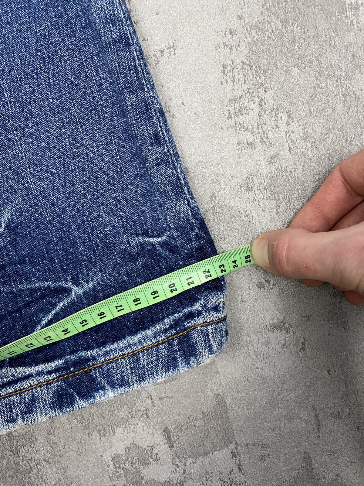 Quiksilver Quiksilver Relaxed Fit Distresed Denim quikjean skate Size US 33 - 16 Thumbnail