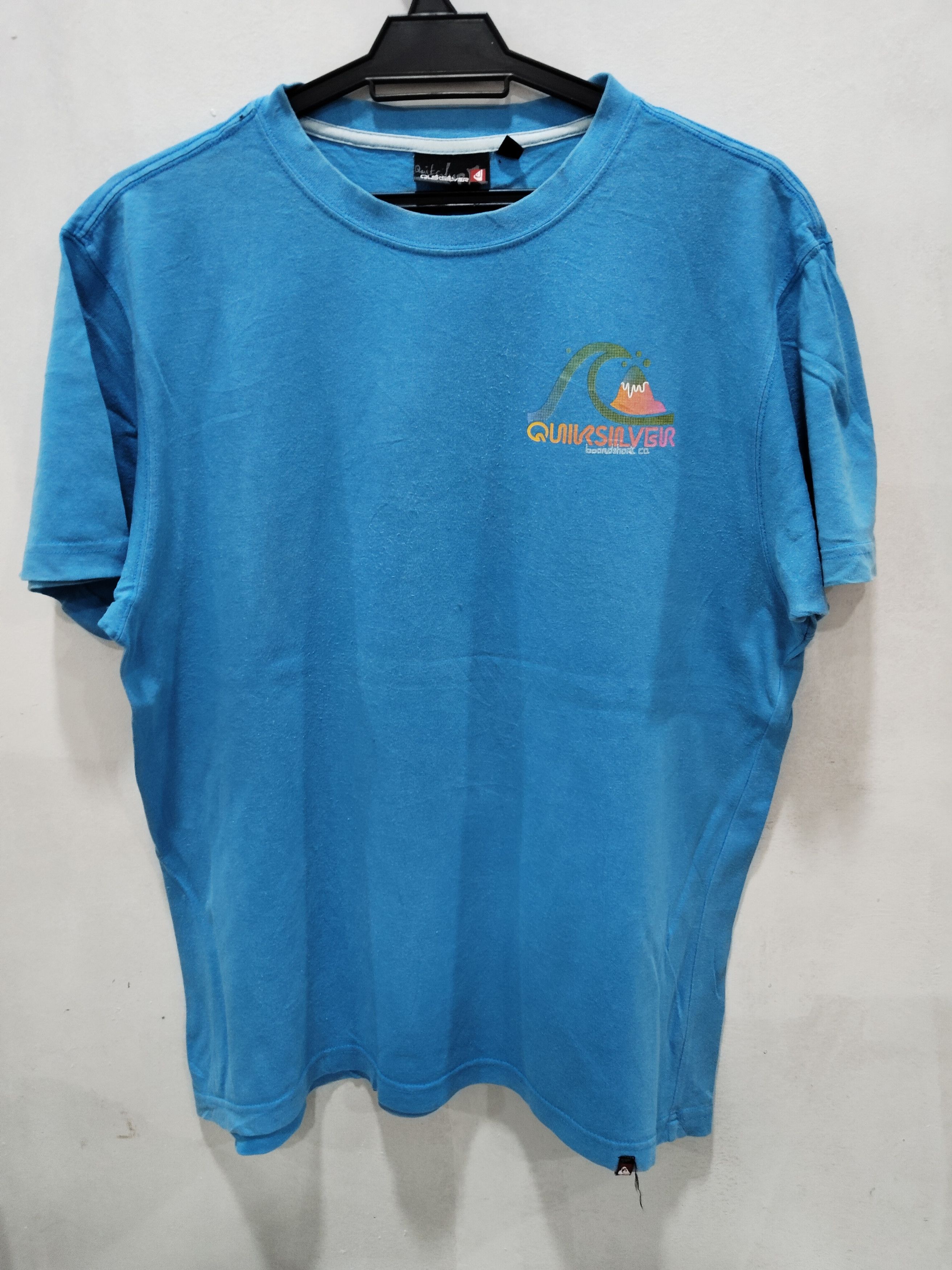 Levi's Vintage Clothing × Quiksilver Vintage Quicksilver Big Logo Tshirt Size US M / EU 48-50 / 2 - 2 Thumbnail