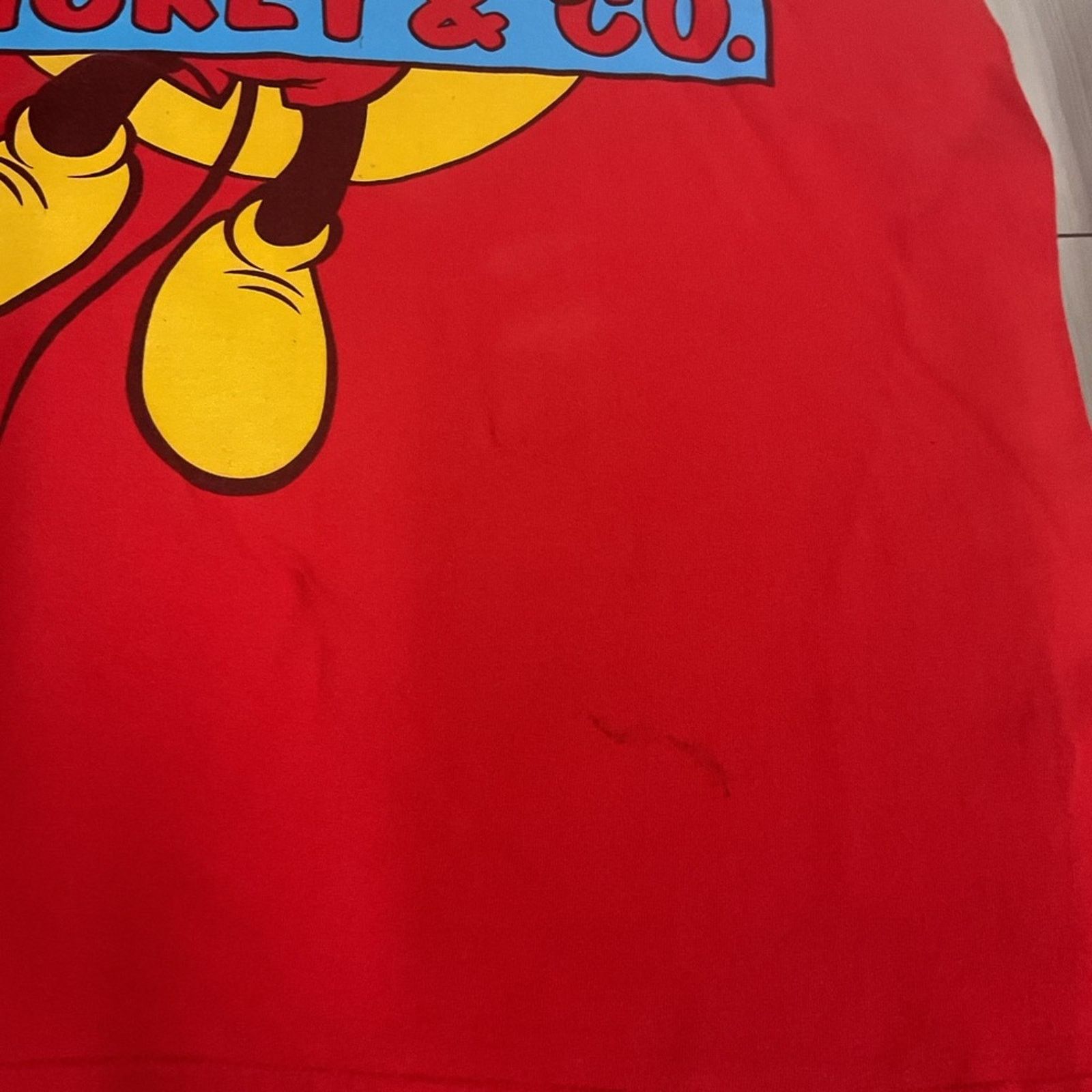 Mickey Mouse Vintage 90s Mickey & Co Graphic Red T-Shirt Size US XL / EU 56 / 4 - 3 Thumbnail