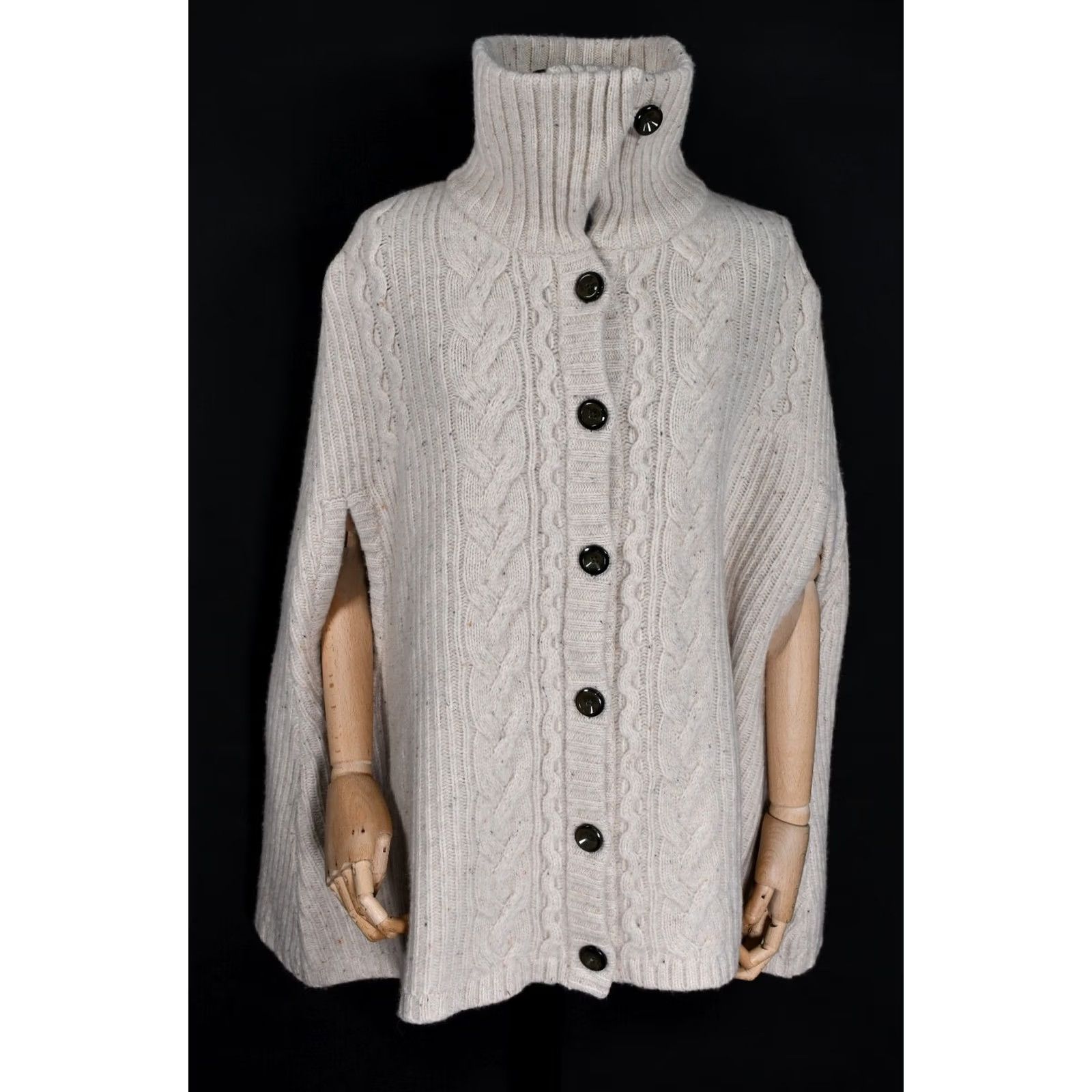 Henri Lloyd Henri Lloyd Eilis Chunky Cable Cape Knit Lambwool Women's Jumper L Ivory 100% Lambwool Cape 75 cm Back Length Womens Size 36" / US 14 / IT 50 - 4 Thumbnail