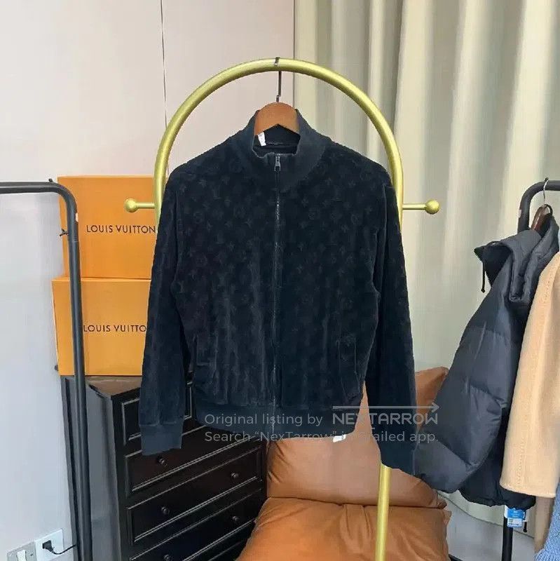 Louis Vuitton Louis Vuitton Women's Black Cotton Jacket . Size L / US 10 / IT 46 - 1 Thumbnail