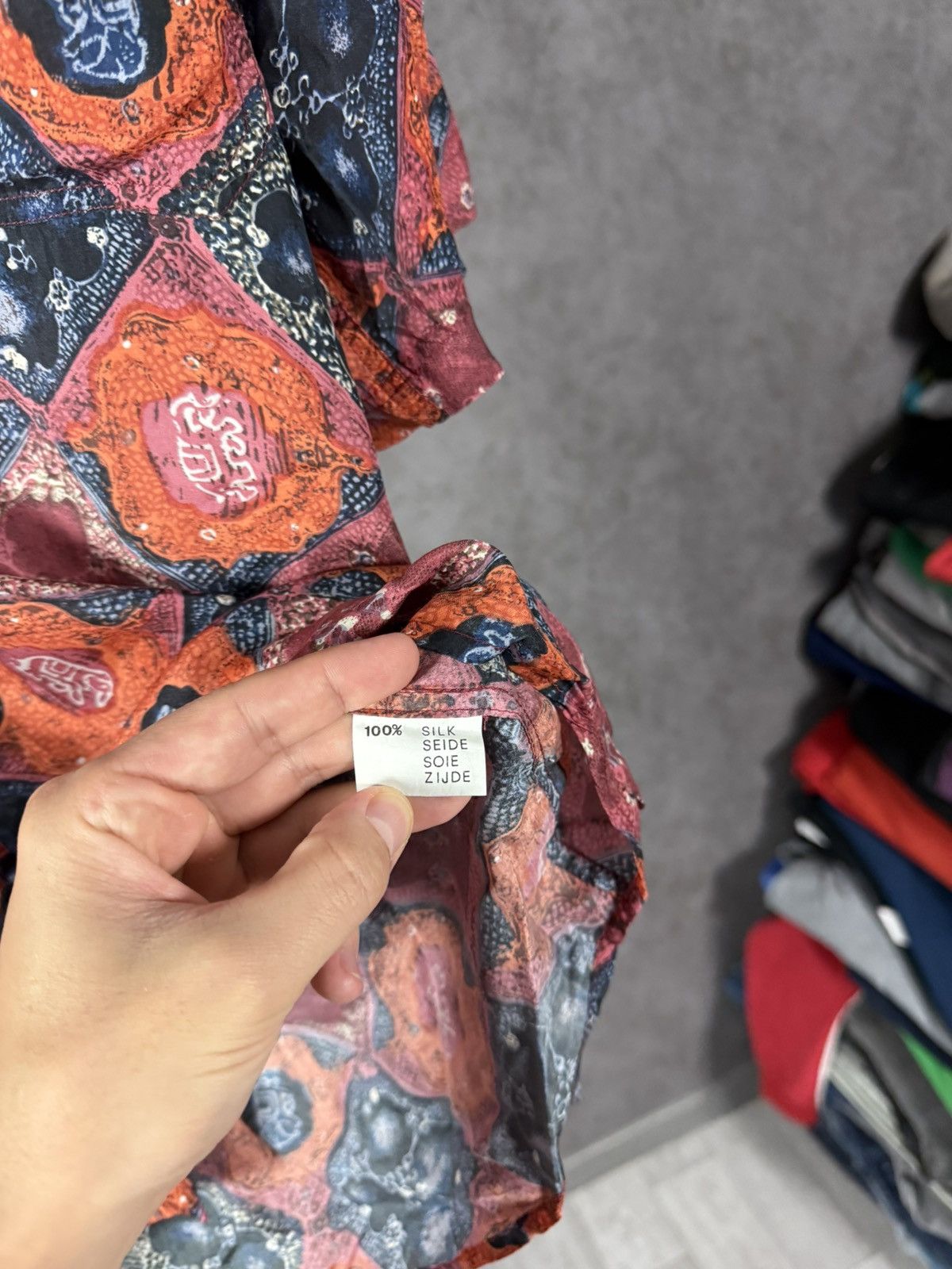 Vintage Art crazy vintage silk shirt Size US L / EU 52-54 / 3 - 6 Thumbnail
