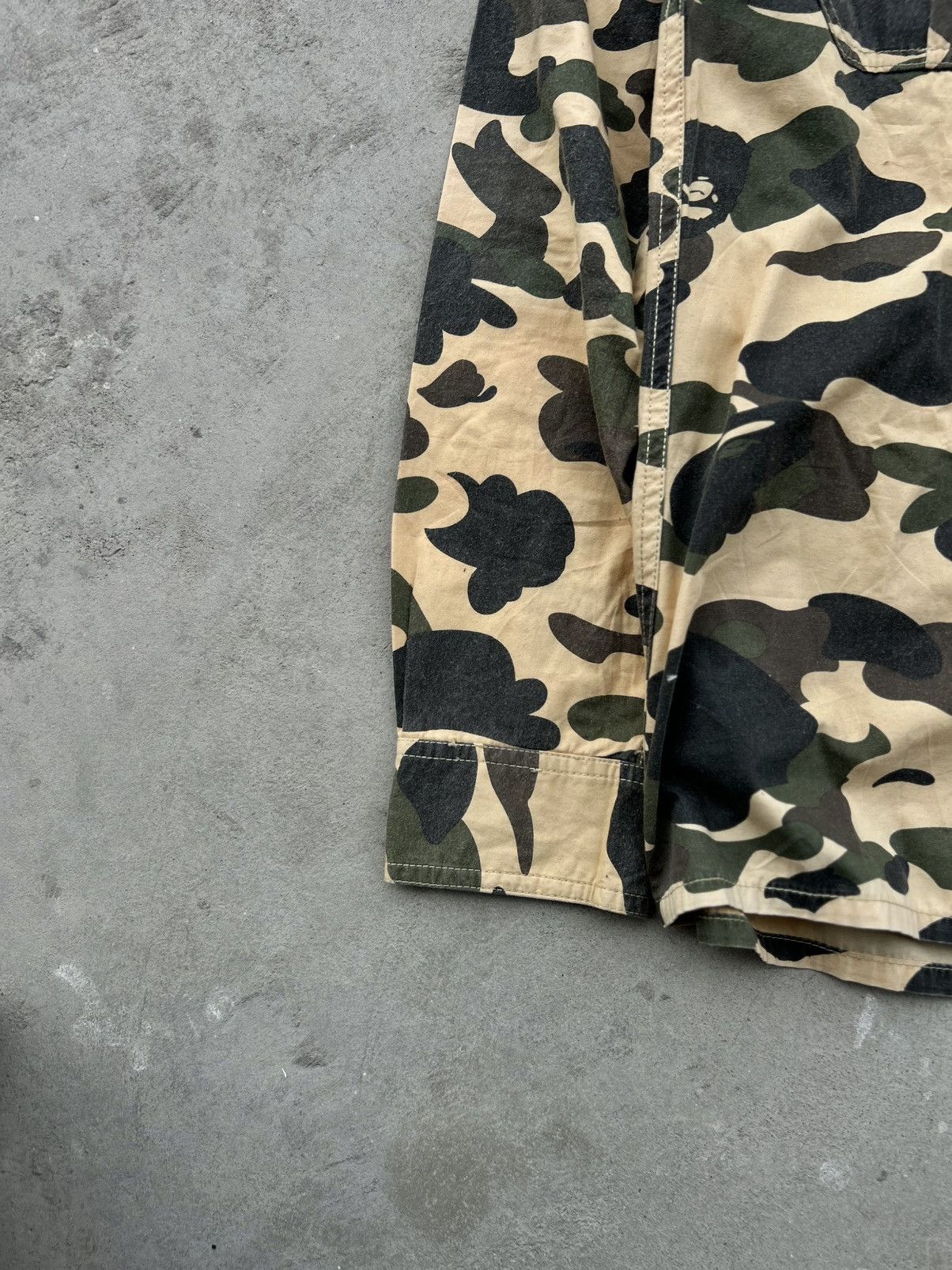 Bape CRAZY RARE BAPE NIGO 1ST CAMO SHIRT Size US S / EU 44-46 / 1 - 5 Thumbnail