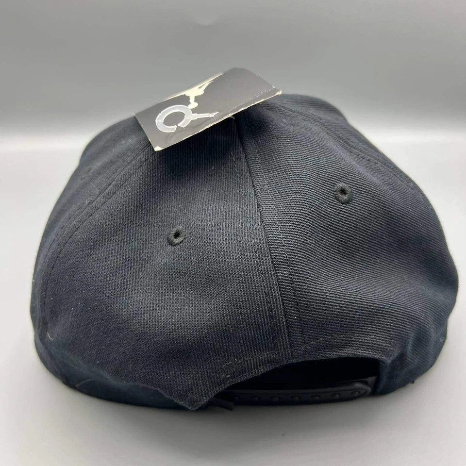 Jordan Brand Air Jordan Hat Men Trophy Room Red Logo Snap Back with Pin Size ONE SIZE - 5 Thumbnail