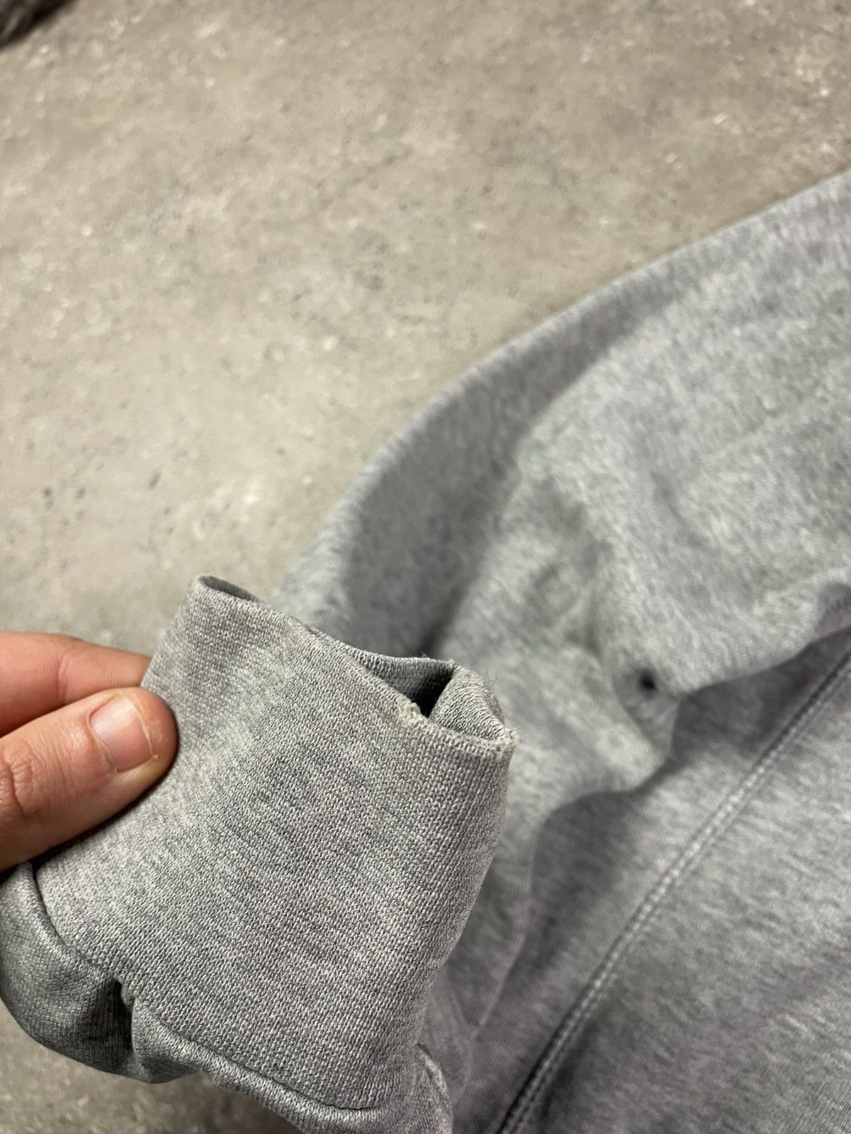 Nike × Vintage Vintage Nike Y2K Grey Sweatshirt Zip Hoodie Size L / US 10 / IT 46 - 6 Thumbnail
