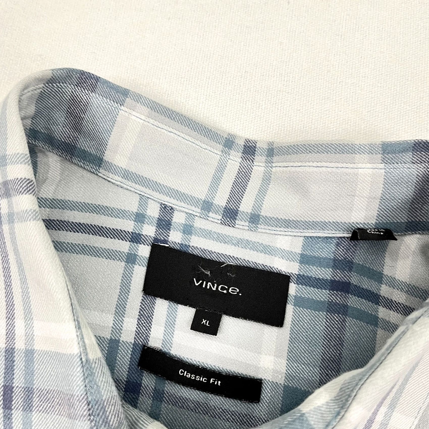 Vince Vince Shirt Mens XL Blue Gray Plaid Cotton Rayon Casual Button-Up Short Sleeve Size US XL / EU 56 / 4 - 3 Thumbnail