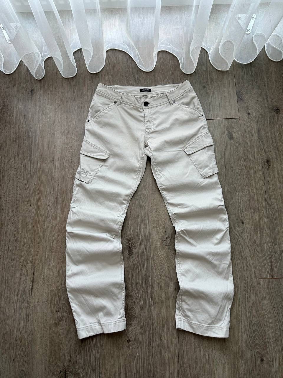 Arc'teryx × Vintage Vintage Arc’Teryx Cargo Outdoor White Pants Size US 30 / EU 46 - 19 Thumbnail