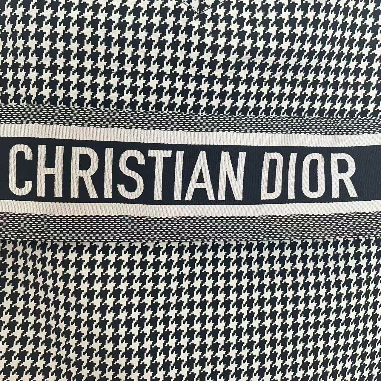 Dior Dior FW22 Plaid All-over Print Long Sleeve Jacket K26WX Size US XS / EU 42 / 0 - 5 Thumbnail