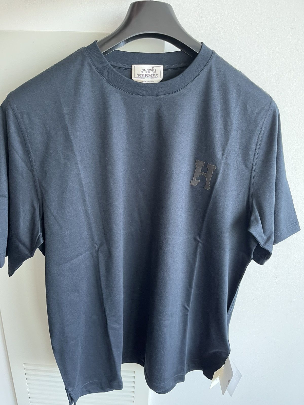 Hermes 2025 Runway Hermes H Leather Logo Tee T-shirt Size US XL / EU 56 / 4 - 13 Thumbnail