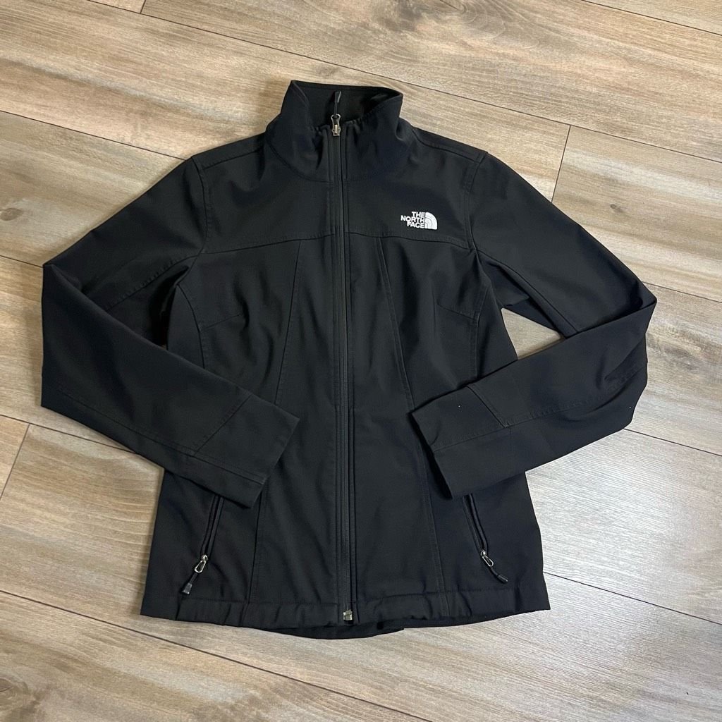 The North Face North Face Black Full Zip Jacket Women Medium Size M / US 6-8 / IT 42-44 - 1 Thumbnail