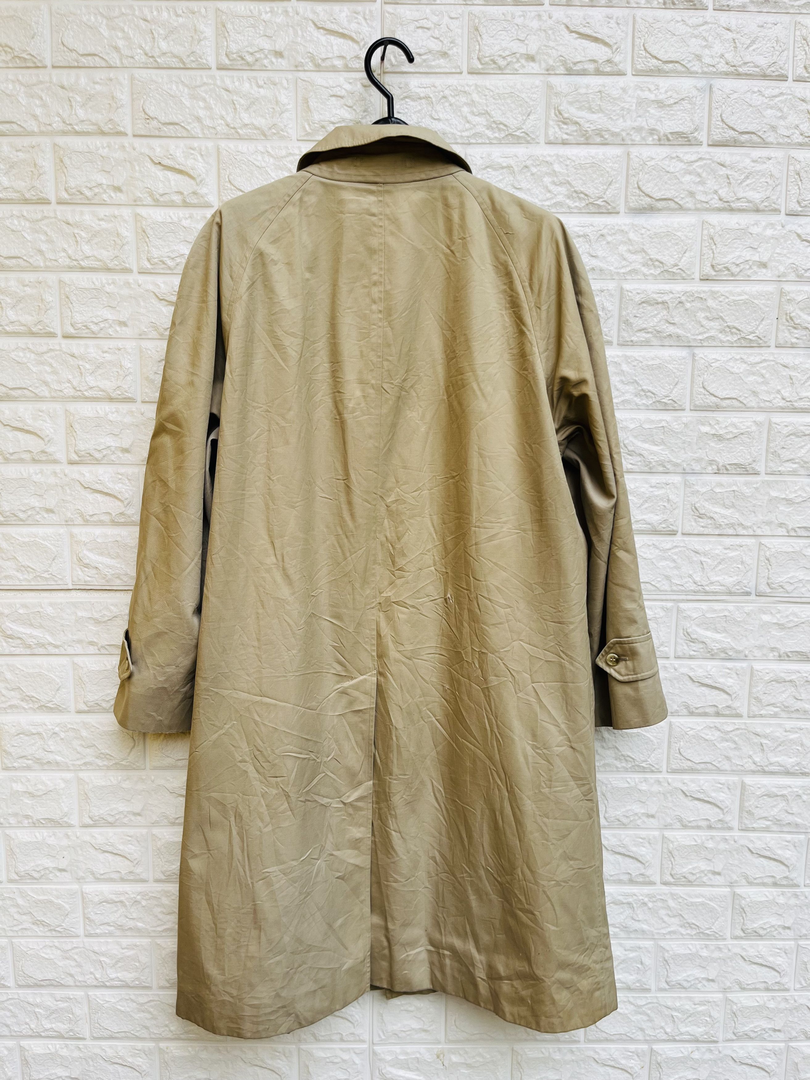 Burberry × Japanese Brand Vintage Burberry Long Coat Japanese Designer Fashion Size US L / EU 52-54 / 3 - 2 Thumbnail