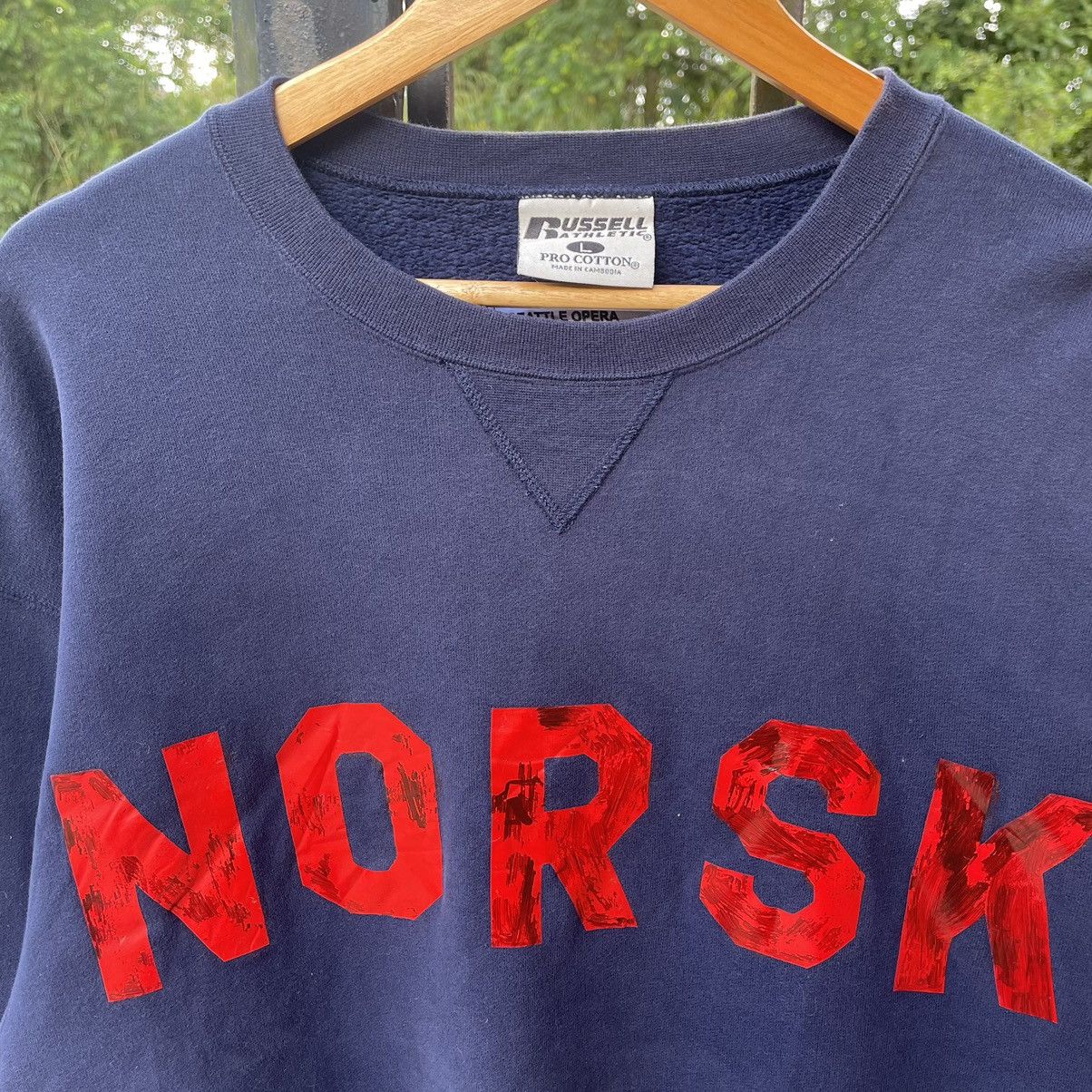 Russell Athletic × Vintage 🔥Vintage Russell Athletic Norsk Logo Spellout Sweatshirts Size US M / EU 48-50 / 2 - 4 Thumbnail