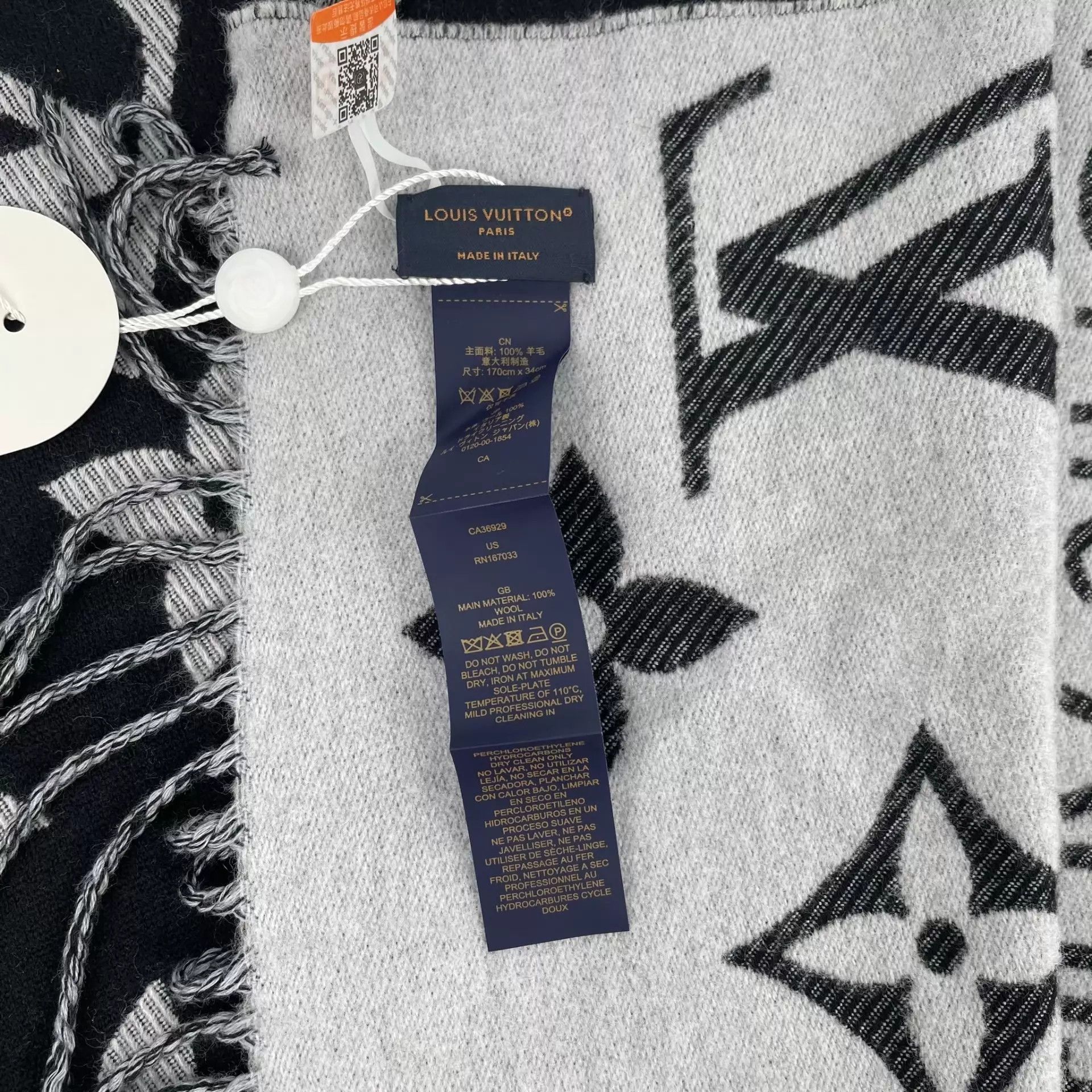 Louis Vuitton LV full print black & gray colorblocked wool scarf Size ONE SIZE - 4 Thumbnail