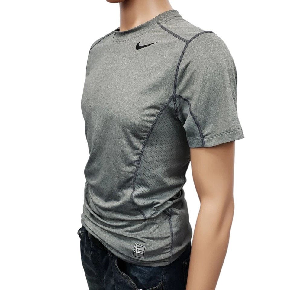 Nike Nike Pro Combat Dri-FIT Fitted Short Sleeve Base Layer Tee Size US S / EU 44-46 / 1 - 5 Thumbnail