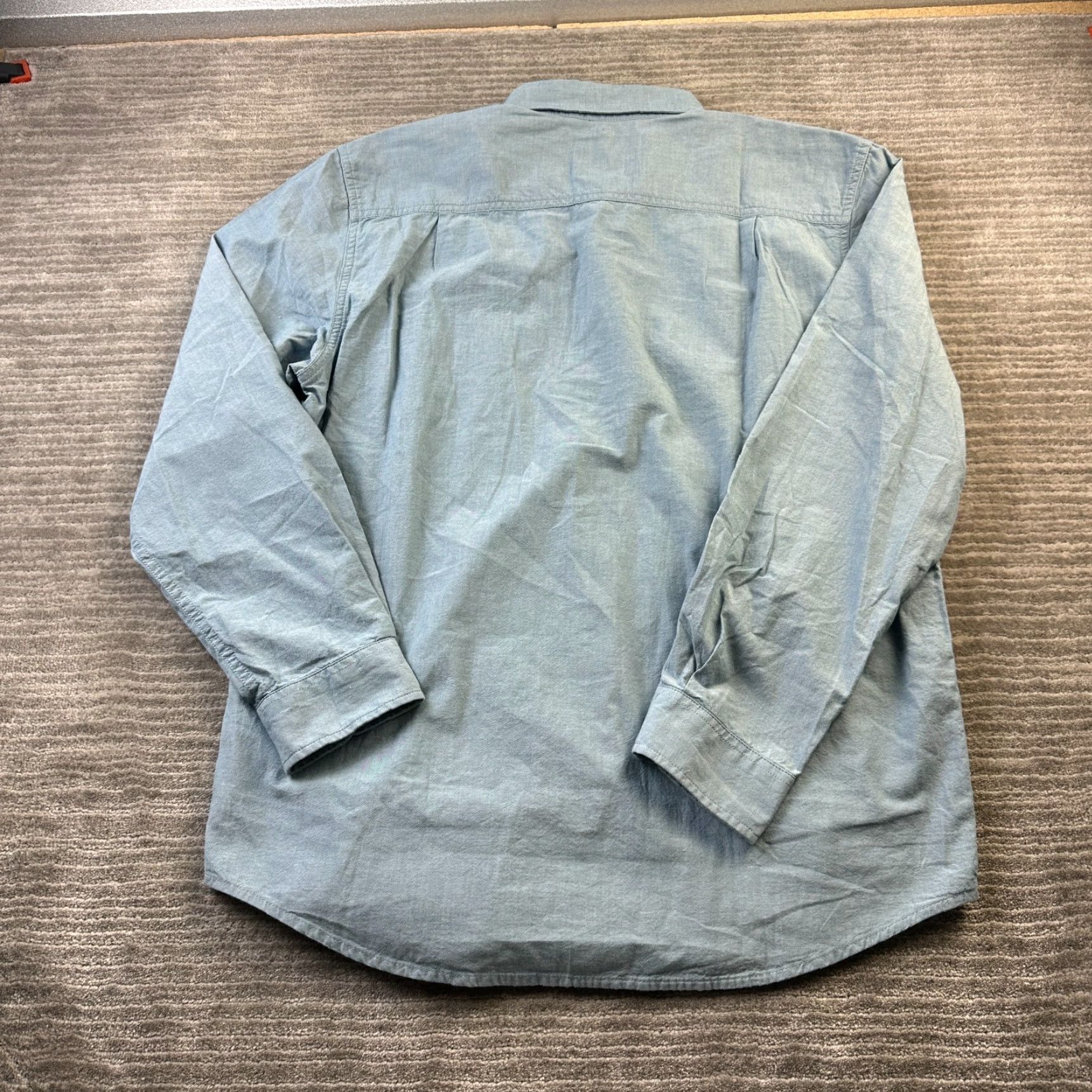 Carhartt Carhartt Shirt Mens Medium Blue Chambray Double Pocket Cotton Work Button-Up Workwear Size US M / EU 48-50 / 2 - 2 Thumbnail