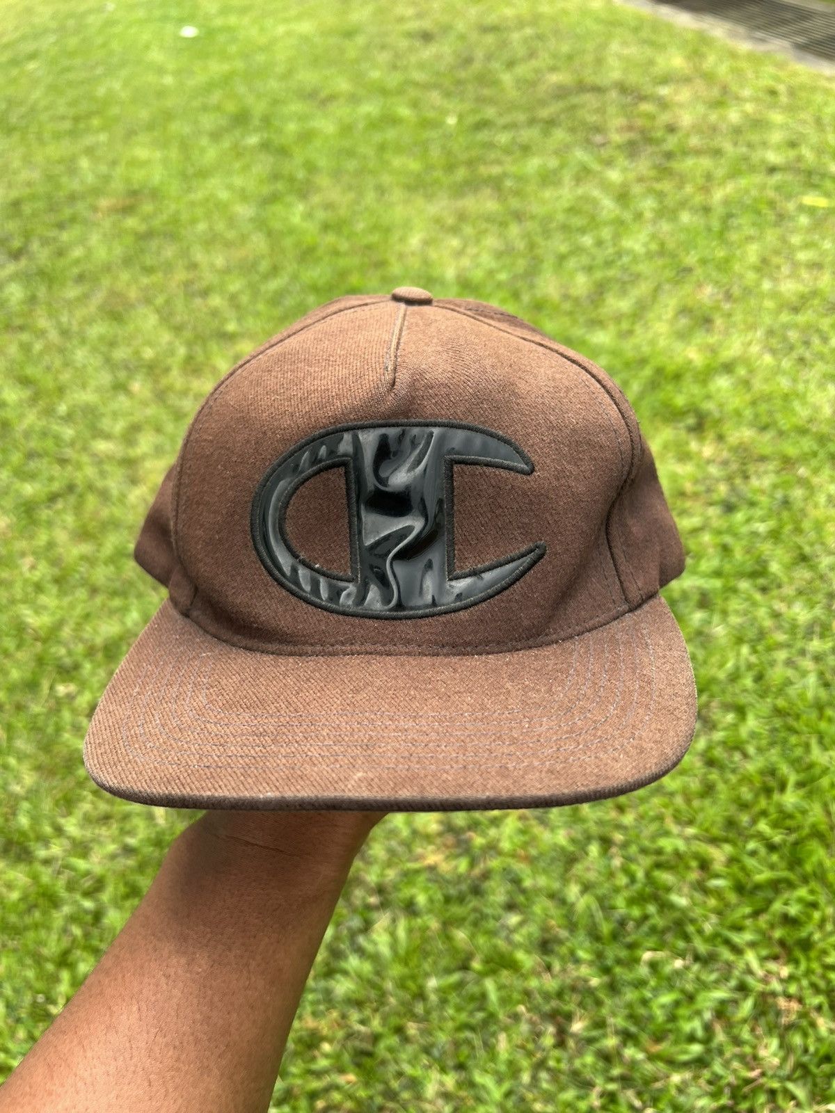 Champion × Vintage VINTAGE CHAMPION X SUPREME FADED BROWN Size ONE SIZE - 1 Thumbnail