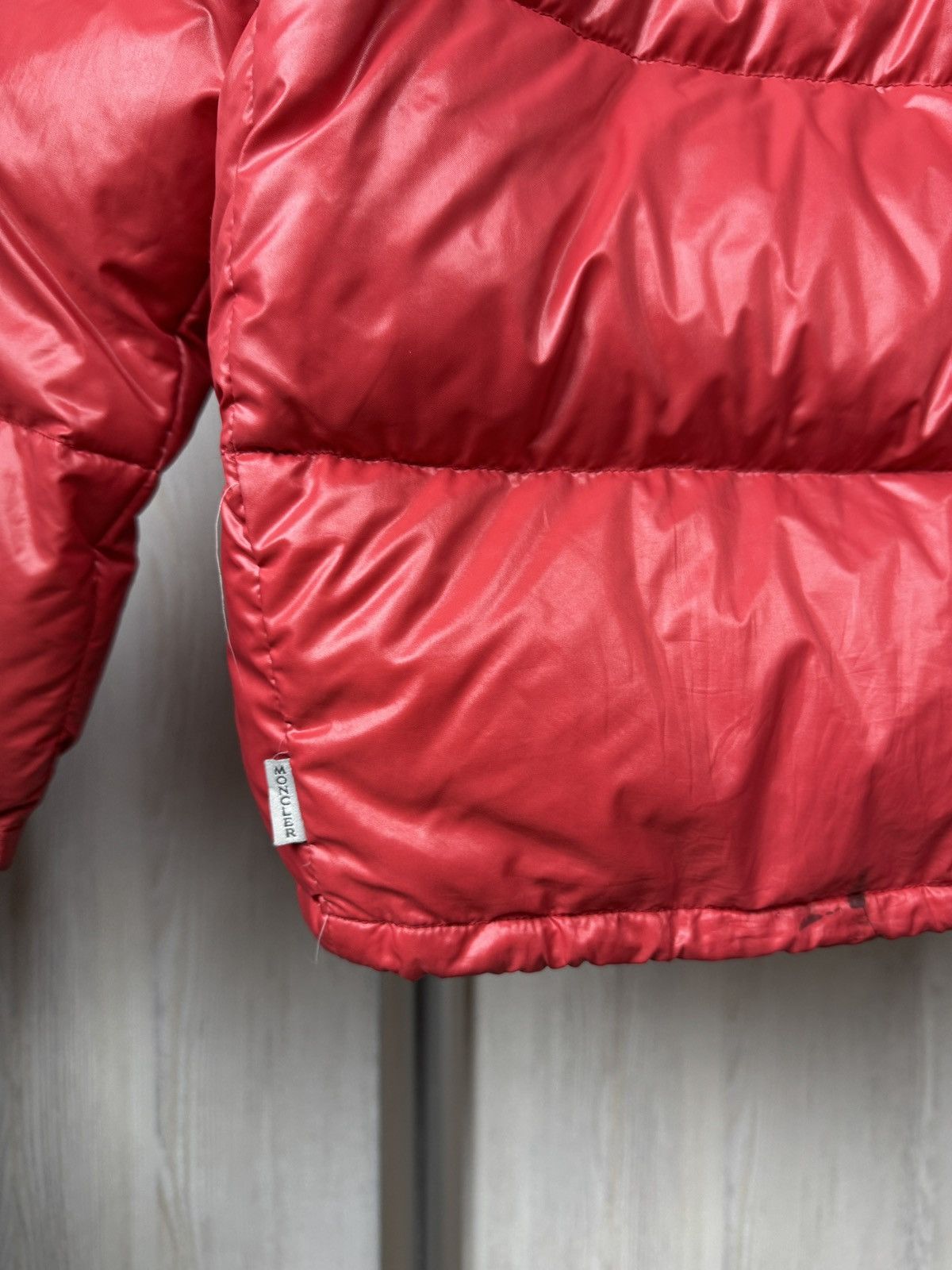 Moncler VTG Moncler Grenoble Red Puffer Down Jacket Rare 90s Snap Size US M / EU 48-50 / 2 - 16 Thumbnail
