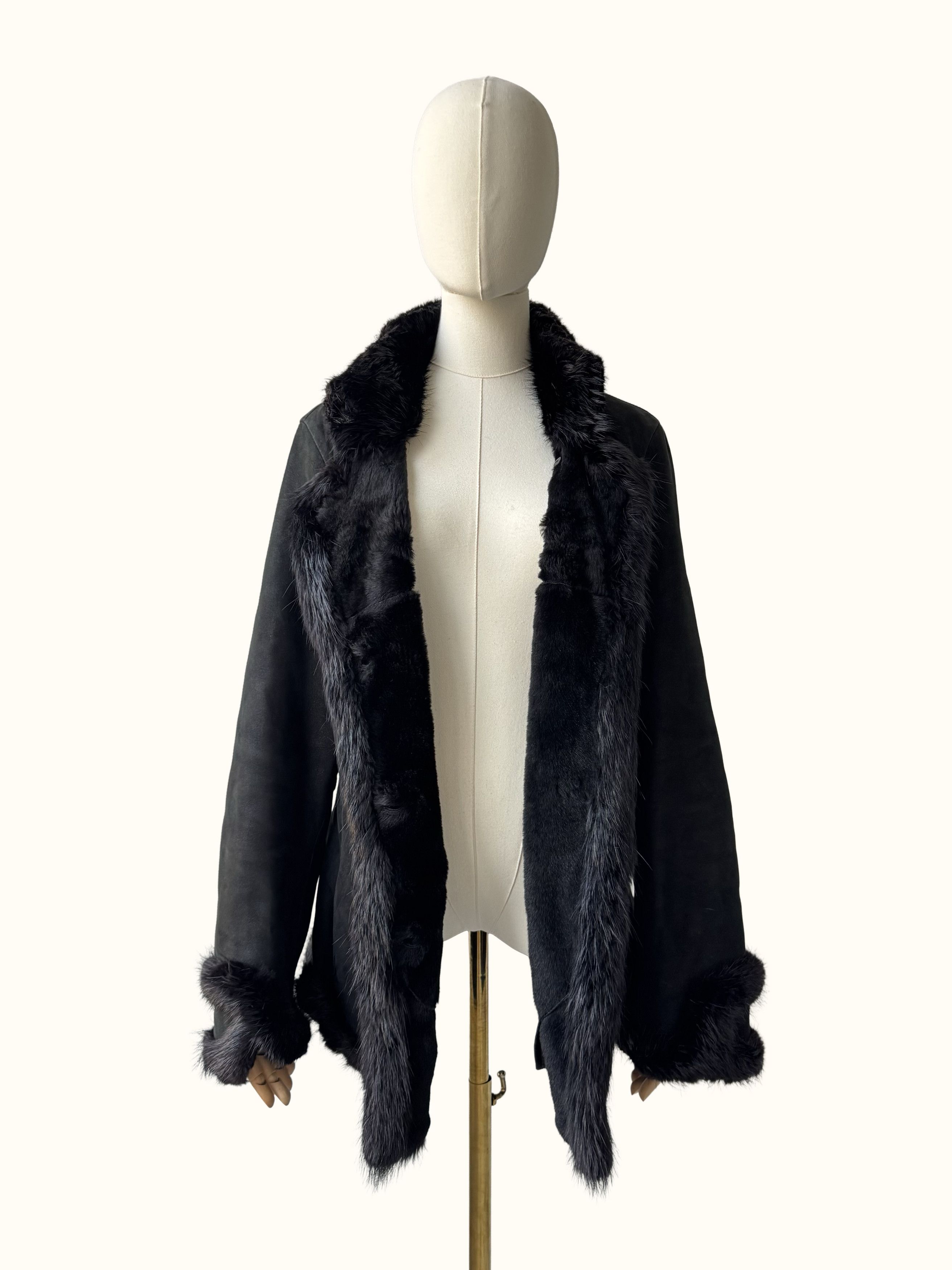 Vintage Vintage Real Shearling Coat (B550) Size M / US 6-8 / IT 42-44 - 3 Thumbnail