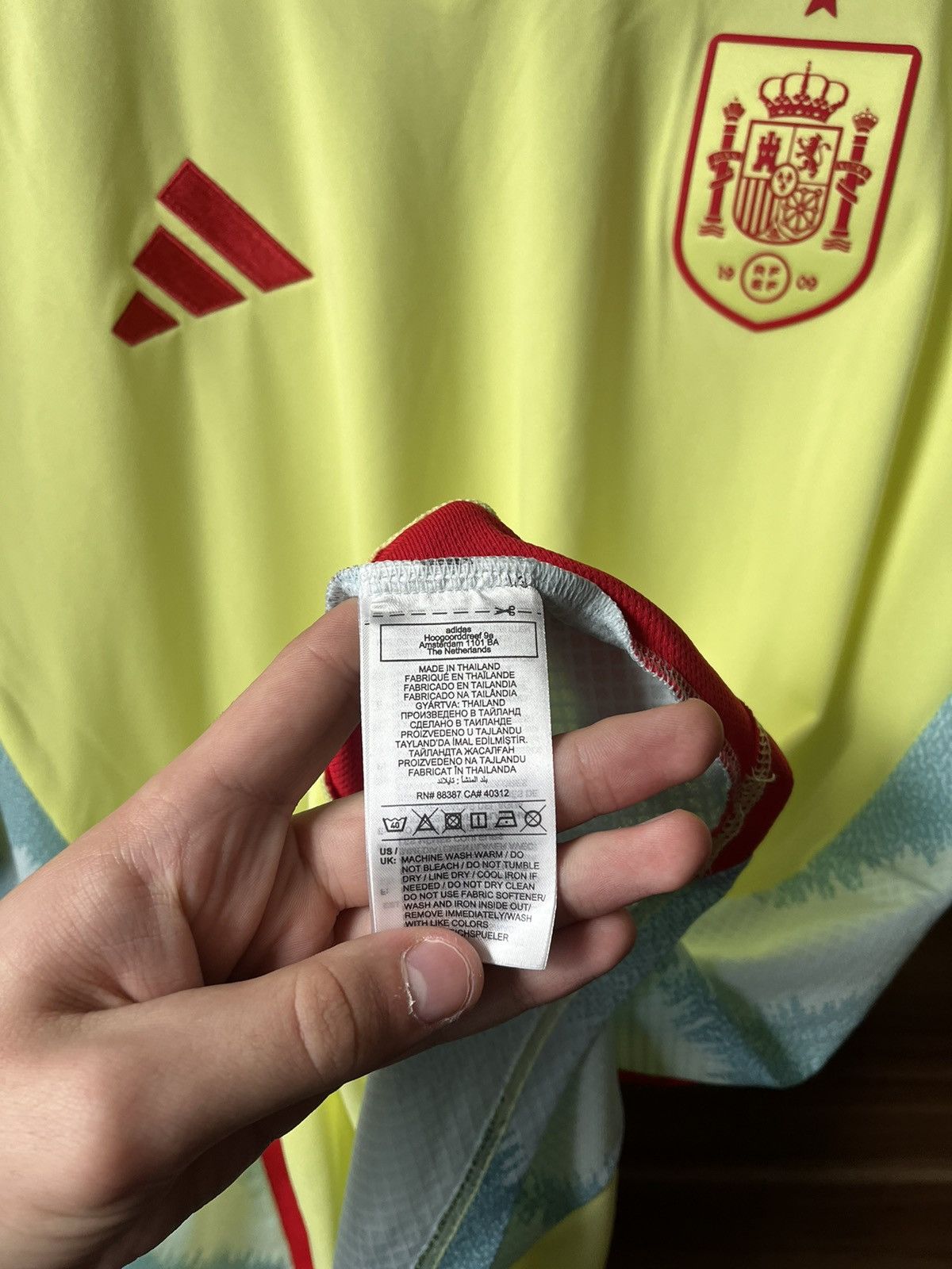 Adidas Adidas Spain Football Jersey Away 2024/2025 Size US XXL / EU 58 / 5 - 7 Thumbnail